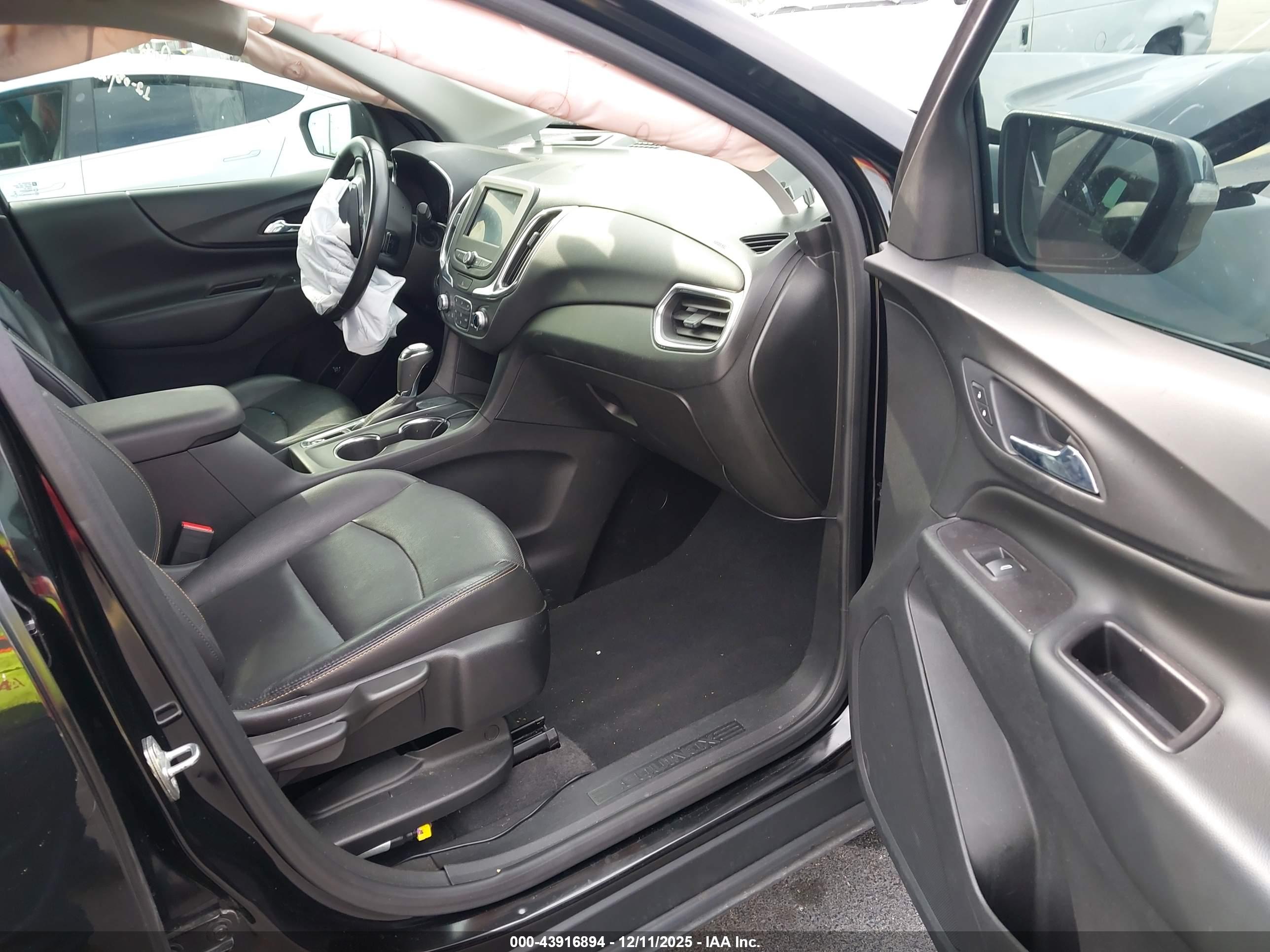CHEVROLET EQUINOX image 5