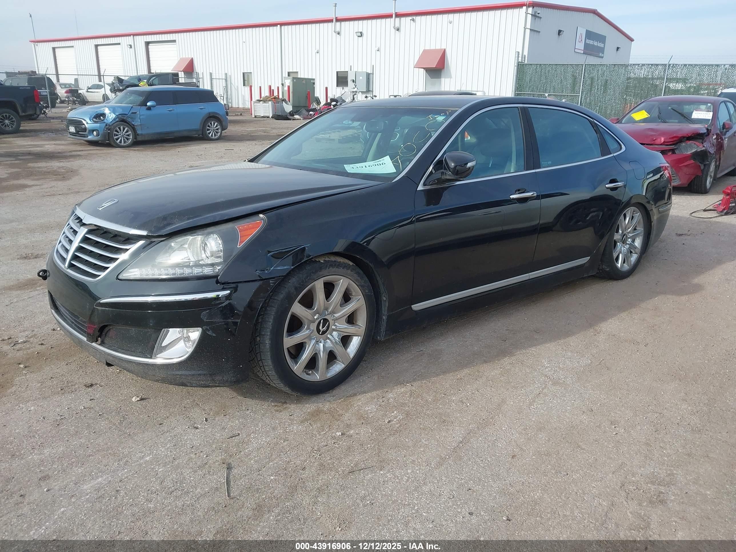 HYUNDAI EQUUS image 2