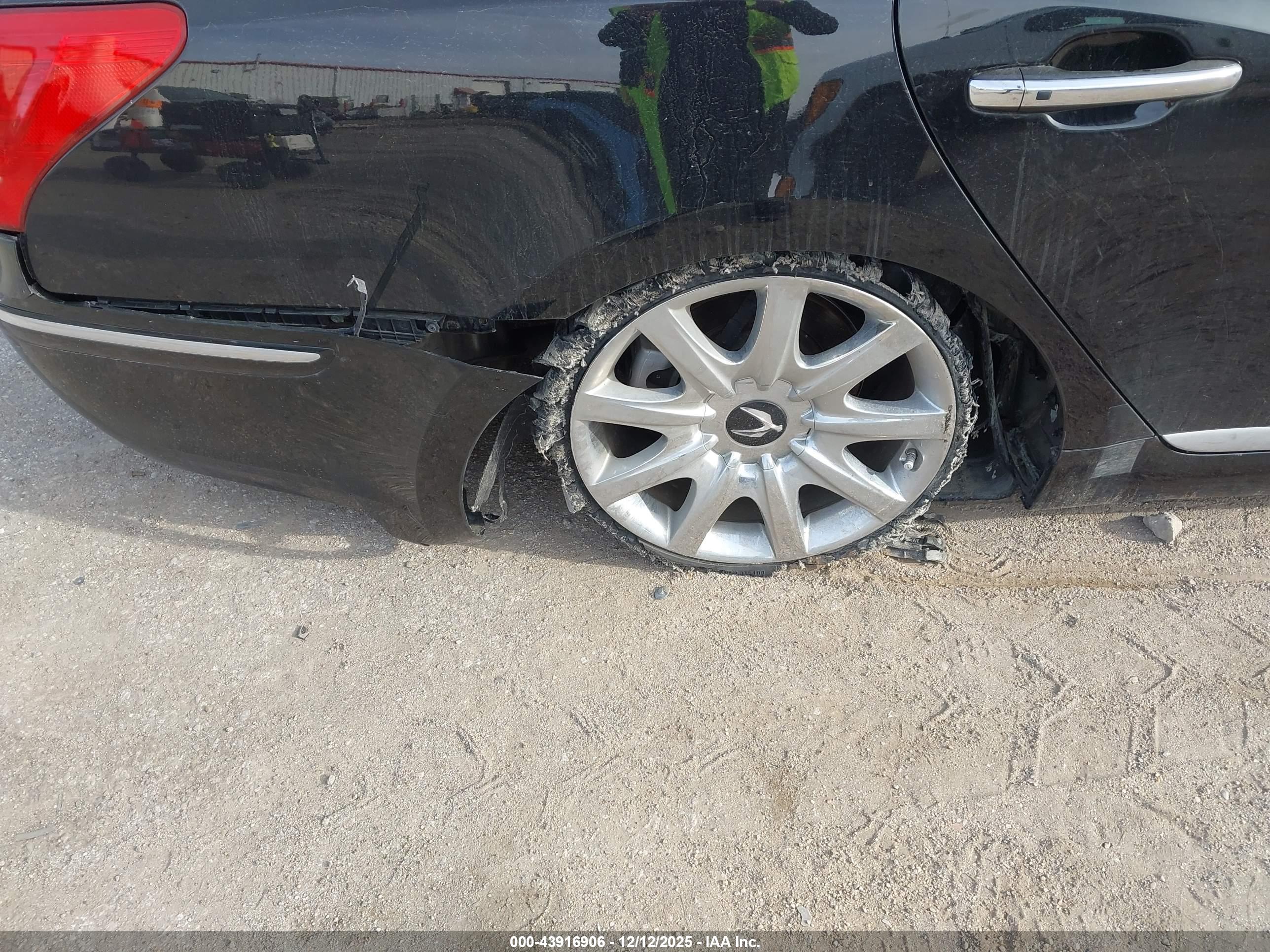 HYUNDAI EQUUS image 6