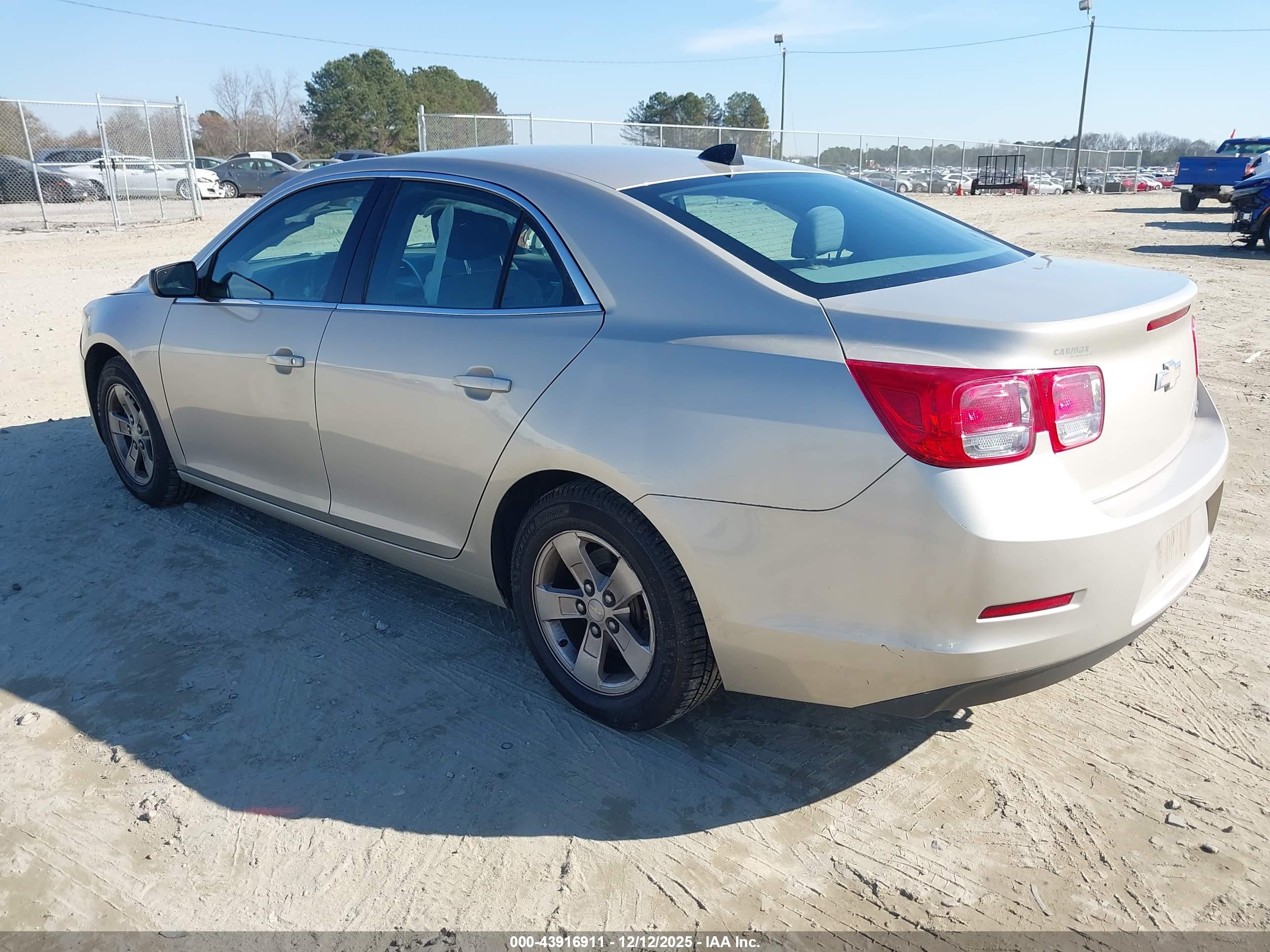 CHEVROLET MALIBU image 3