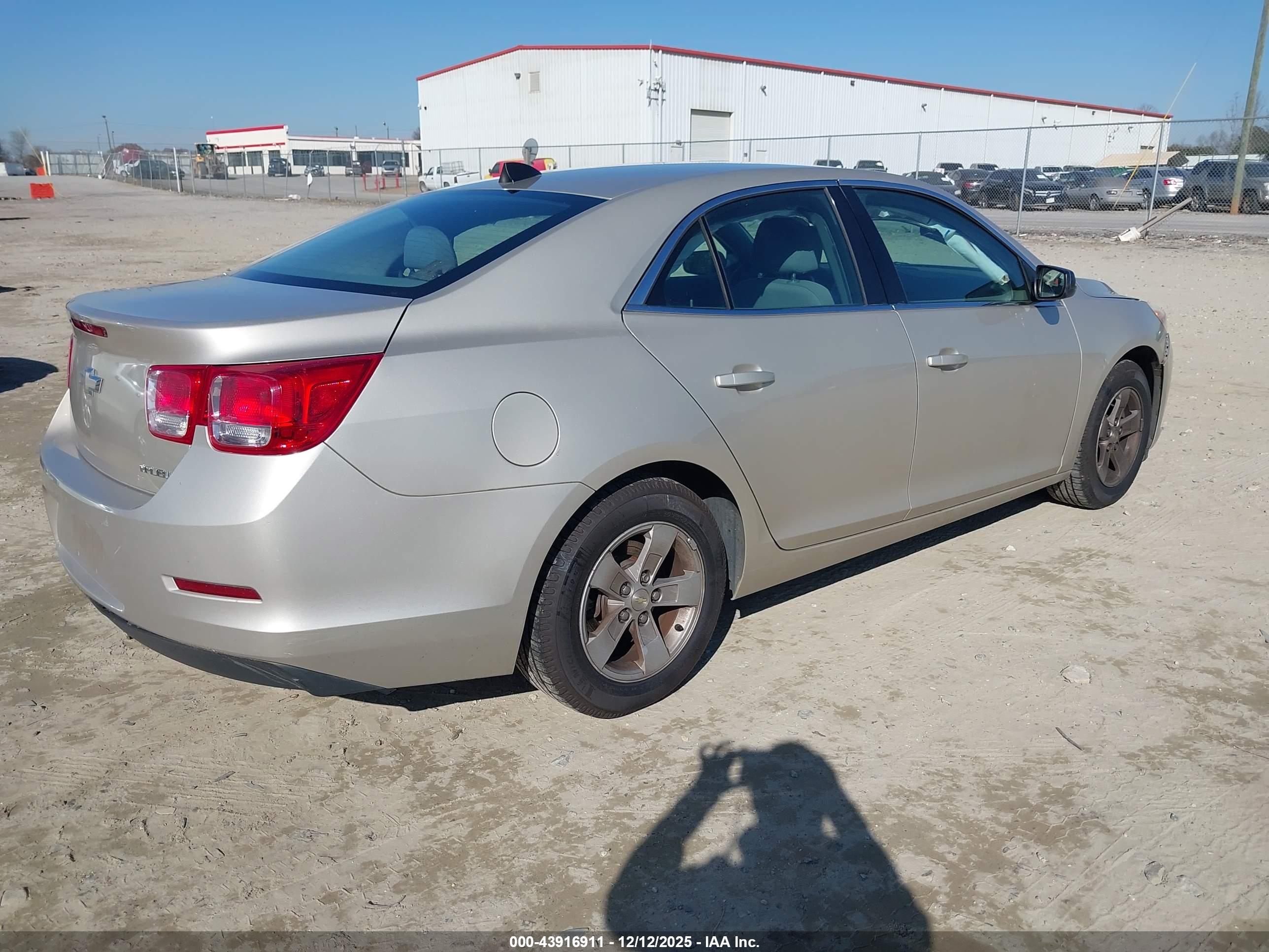 CHEVROLET MALIBU image 4