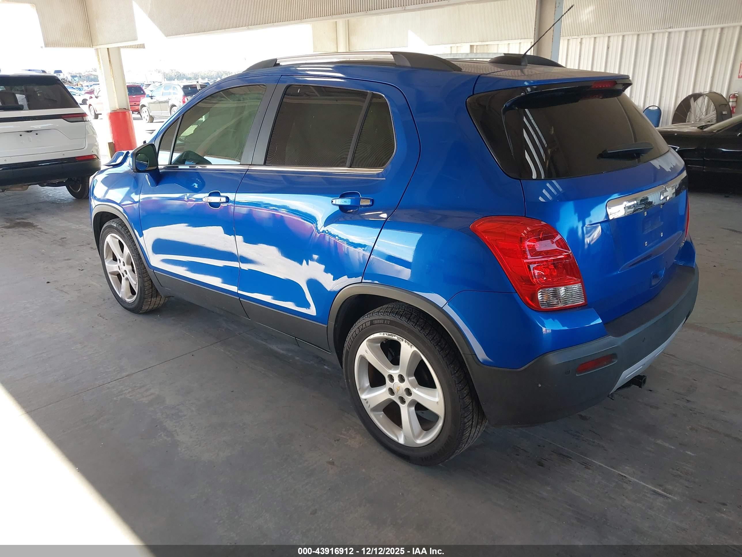 CHEVROLET TRAX image 3