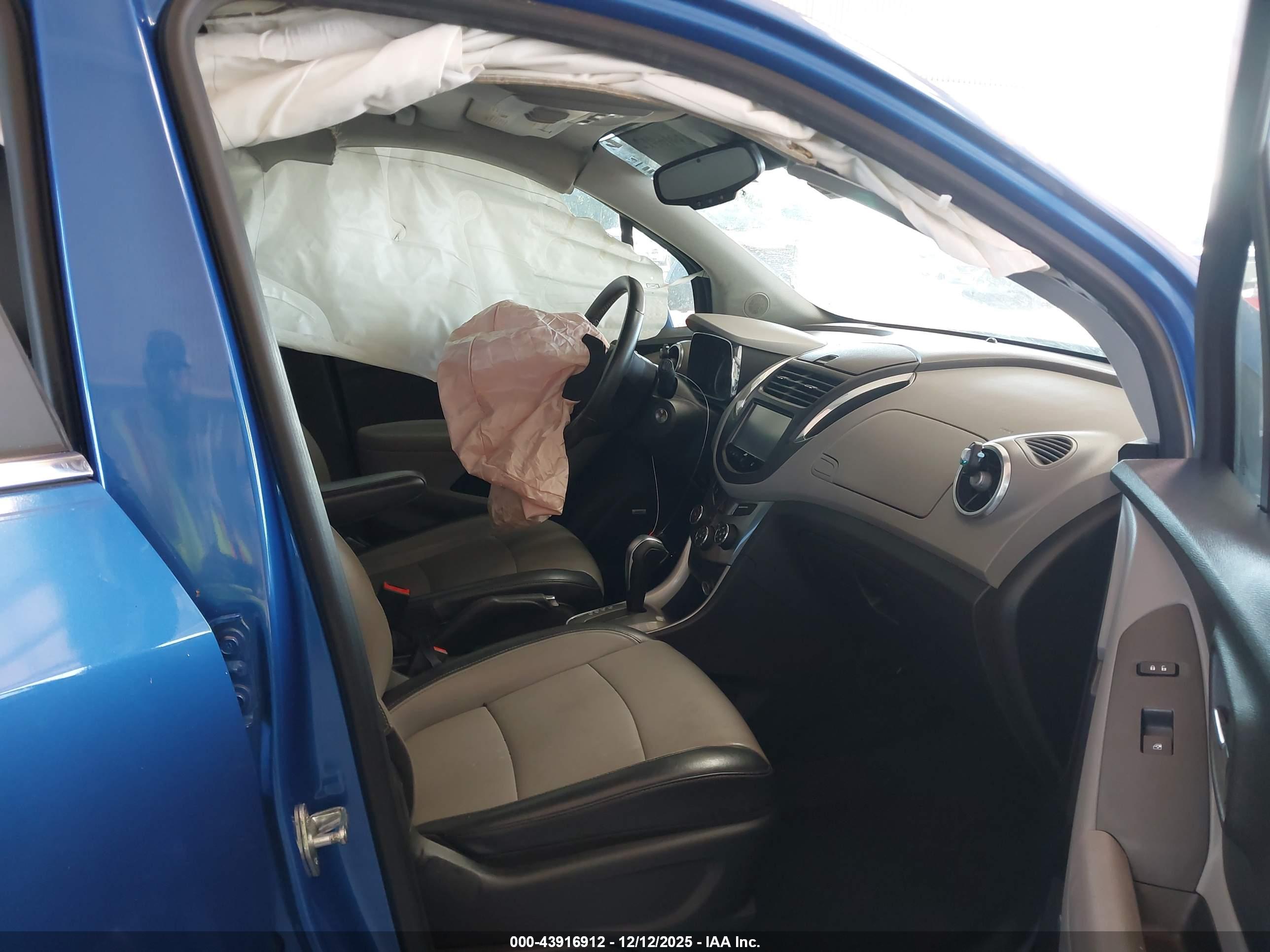 CHEVROLET TRAX image 5