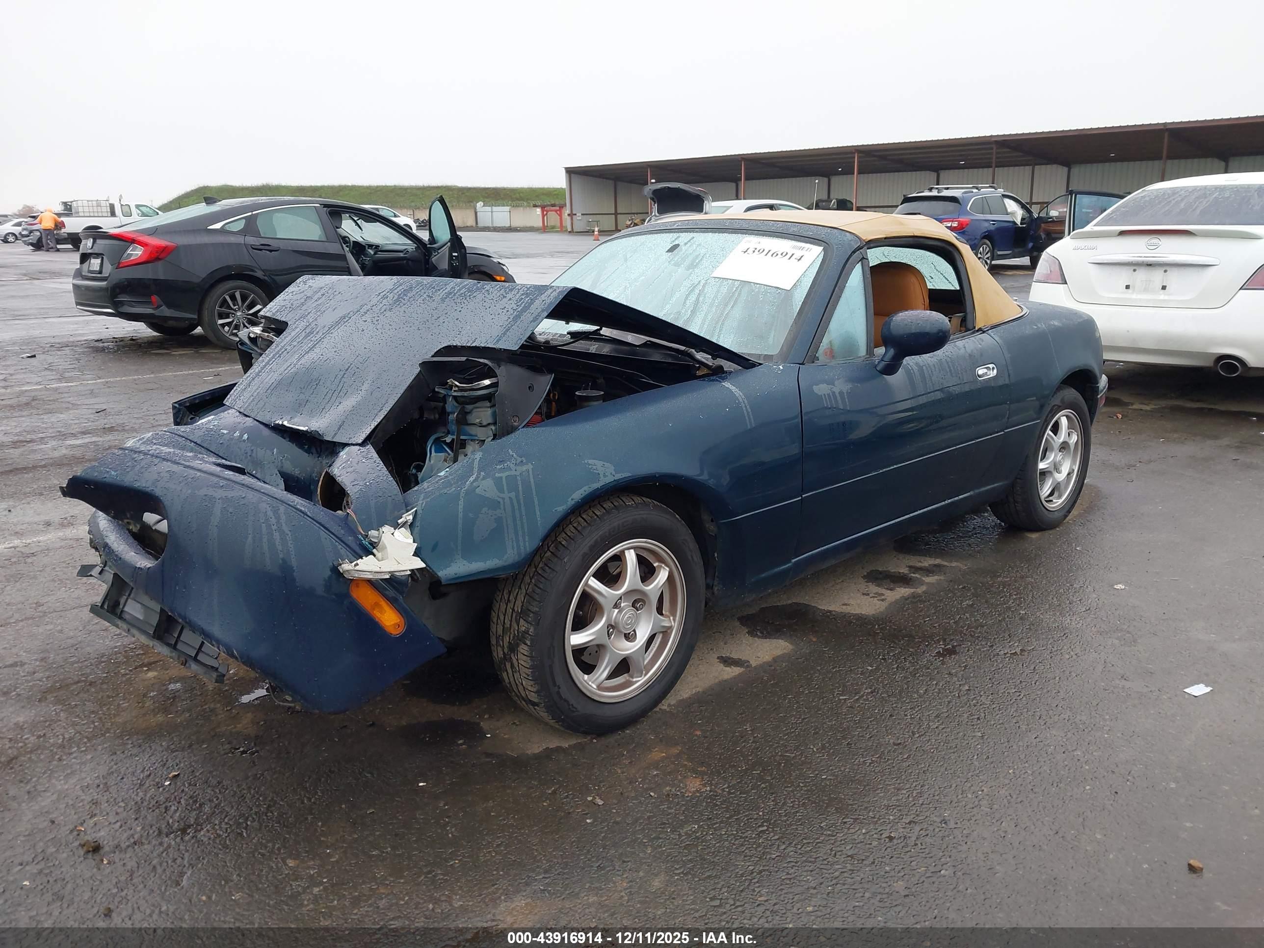 MAZDA MX-5 image 2