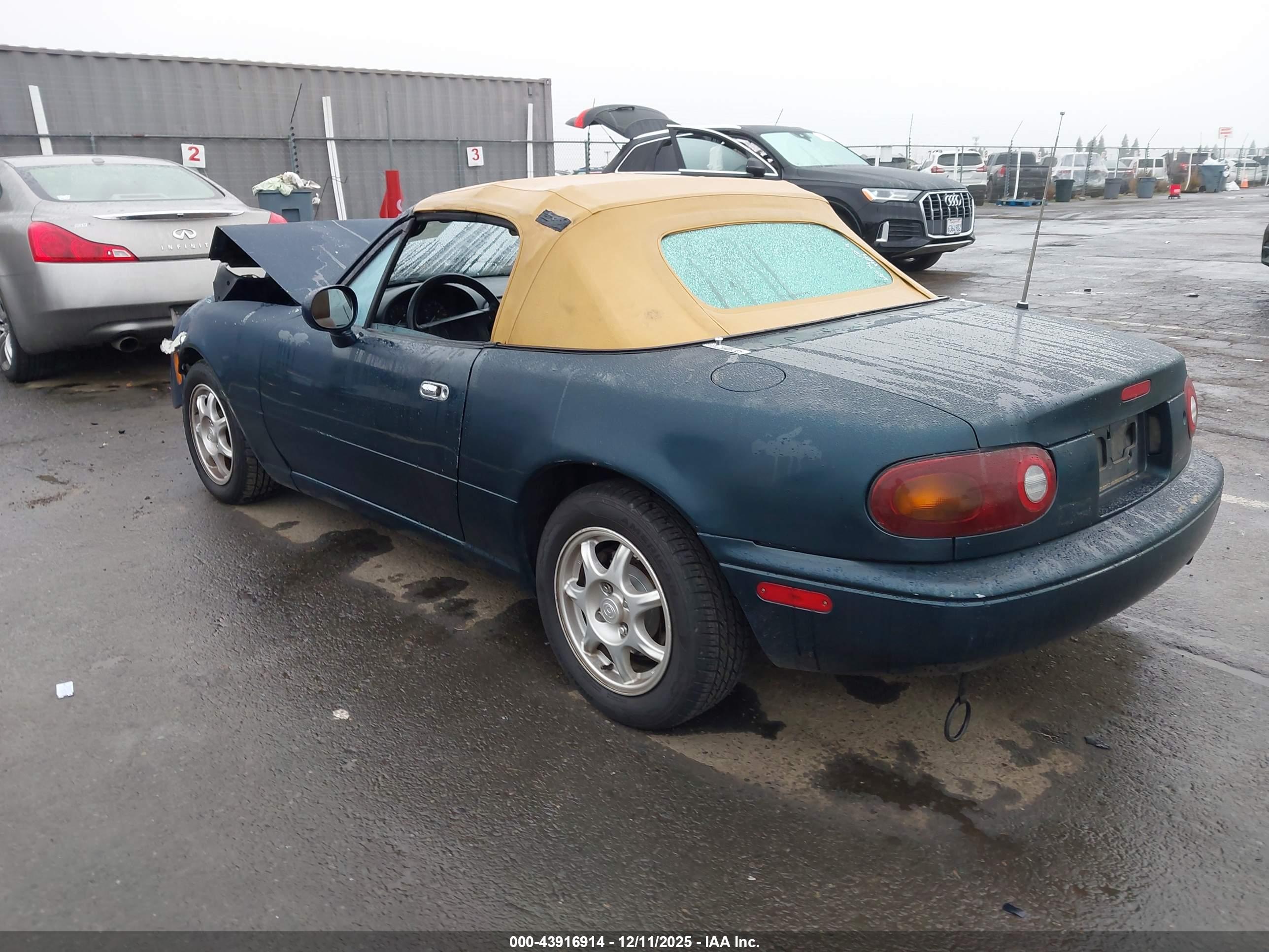 MAZDA MX-5 image 3