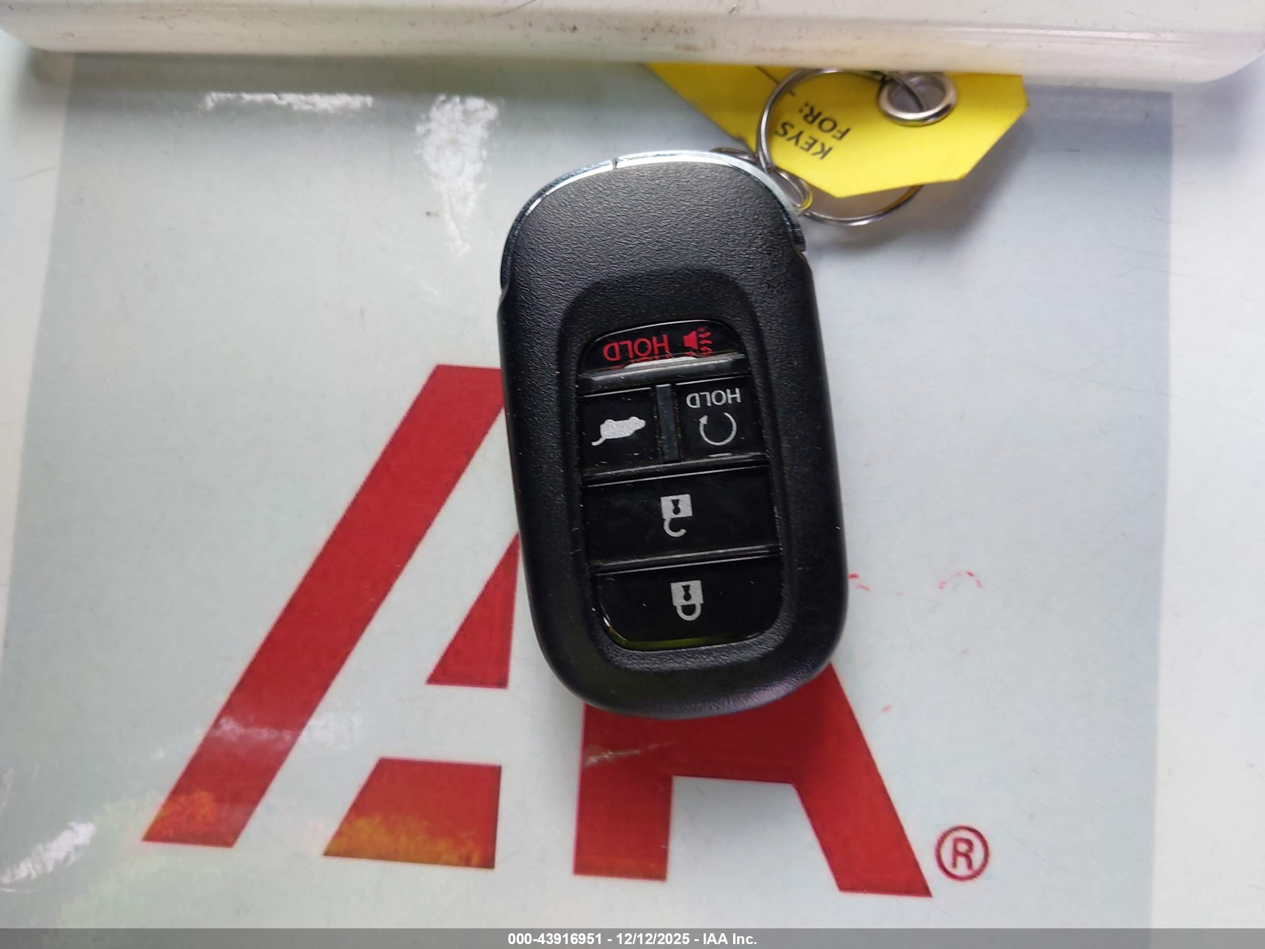 HONDA CR-V image 11