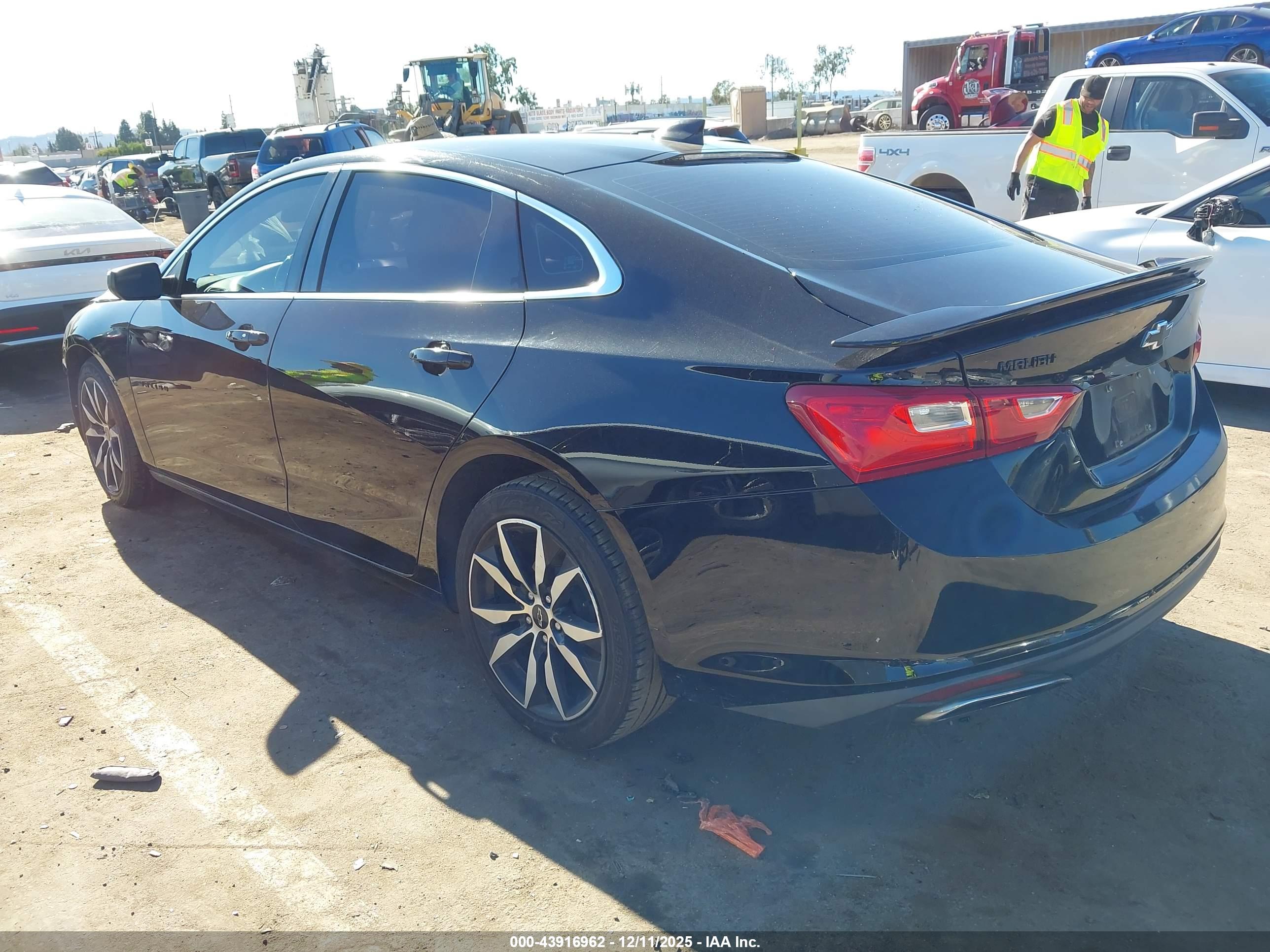 CHEVROLET MALIBU image 3