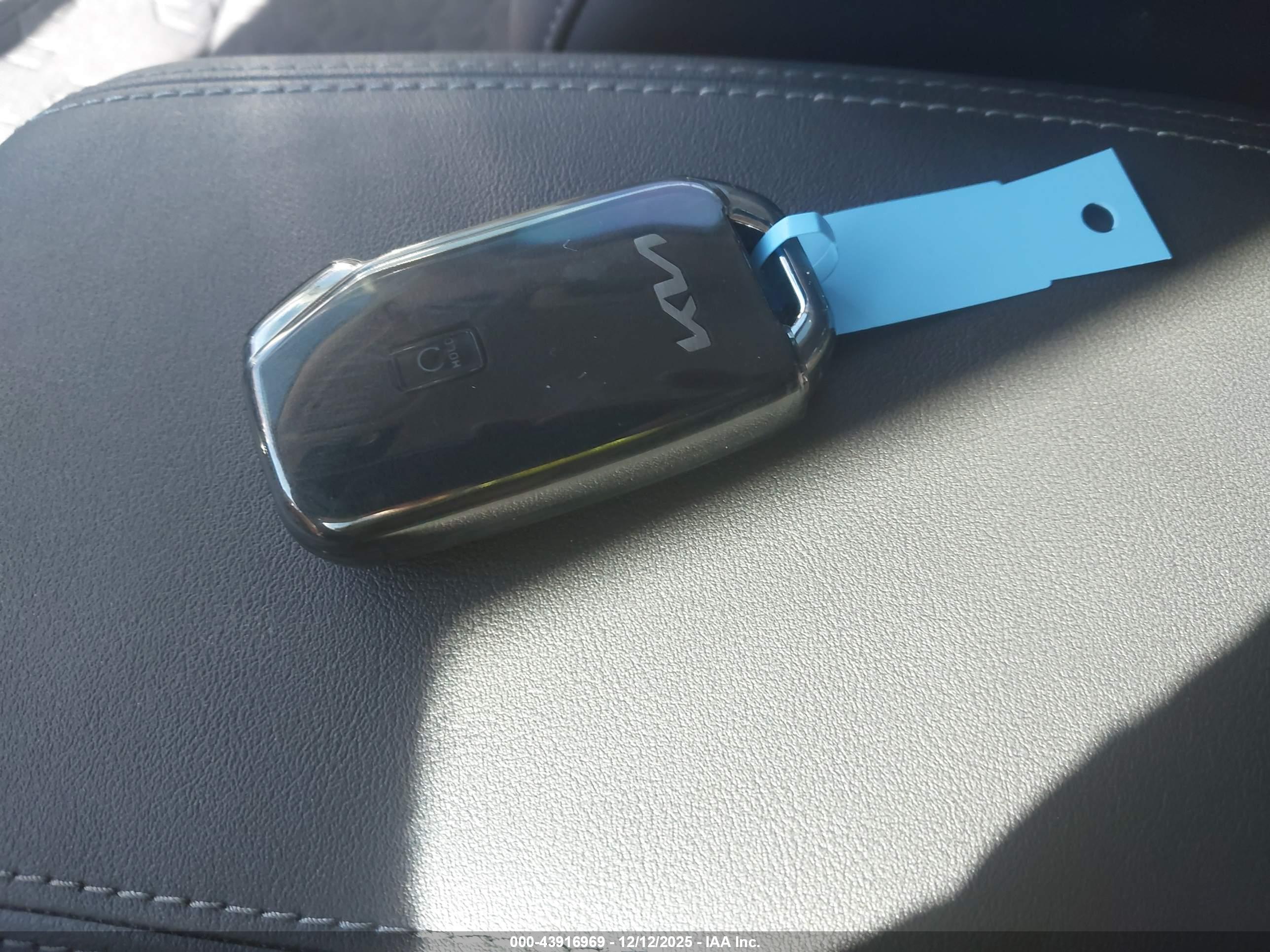 KIA SELTOS image 11