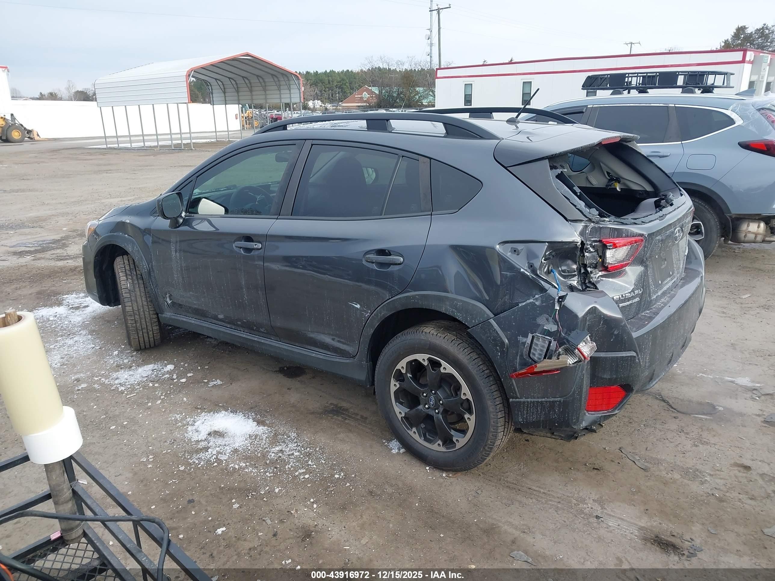 SUBARU CROSSTREK image 3