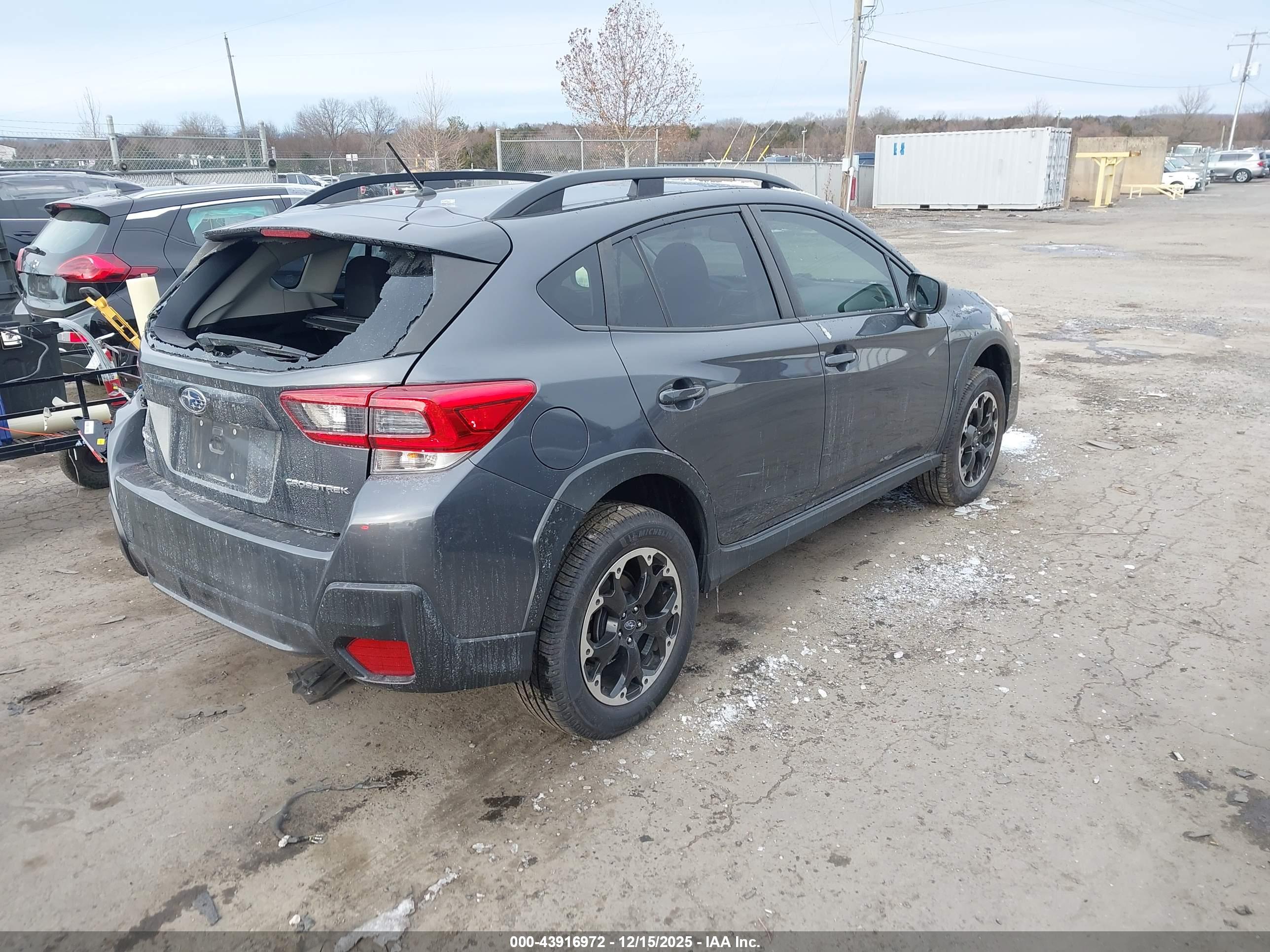 SUBARU CROSSTREK image 4