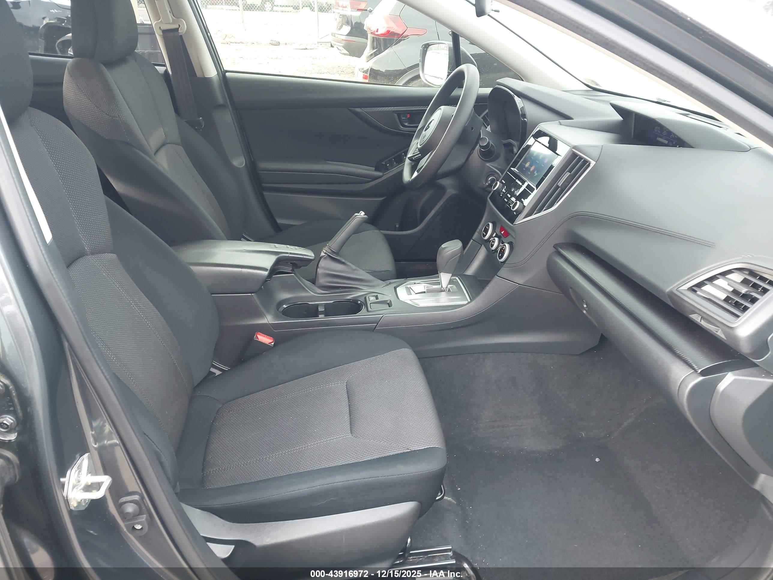 SUBARU CROSSTREK image 5