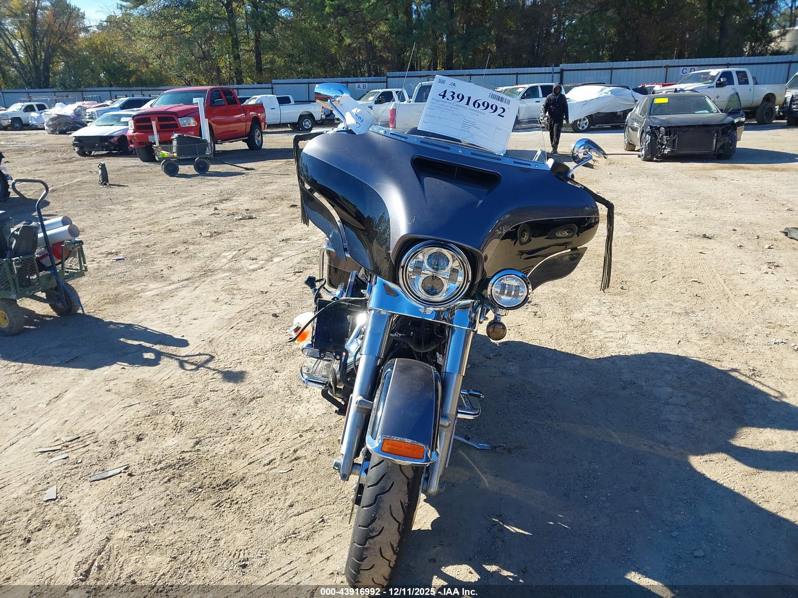 HARLEY-DAVIDSON FLHTK image 5