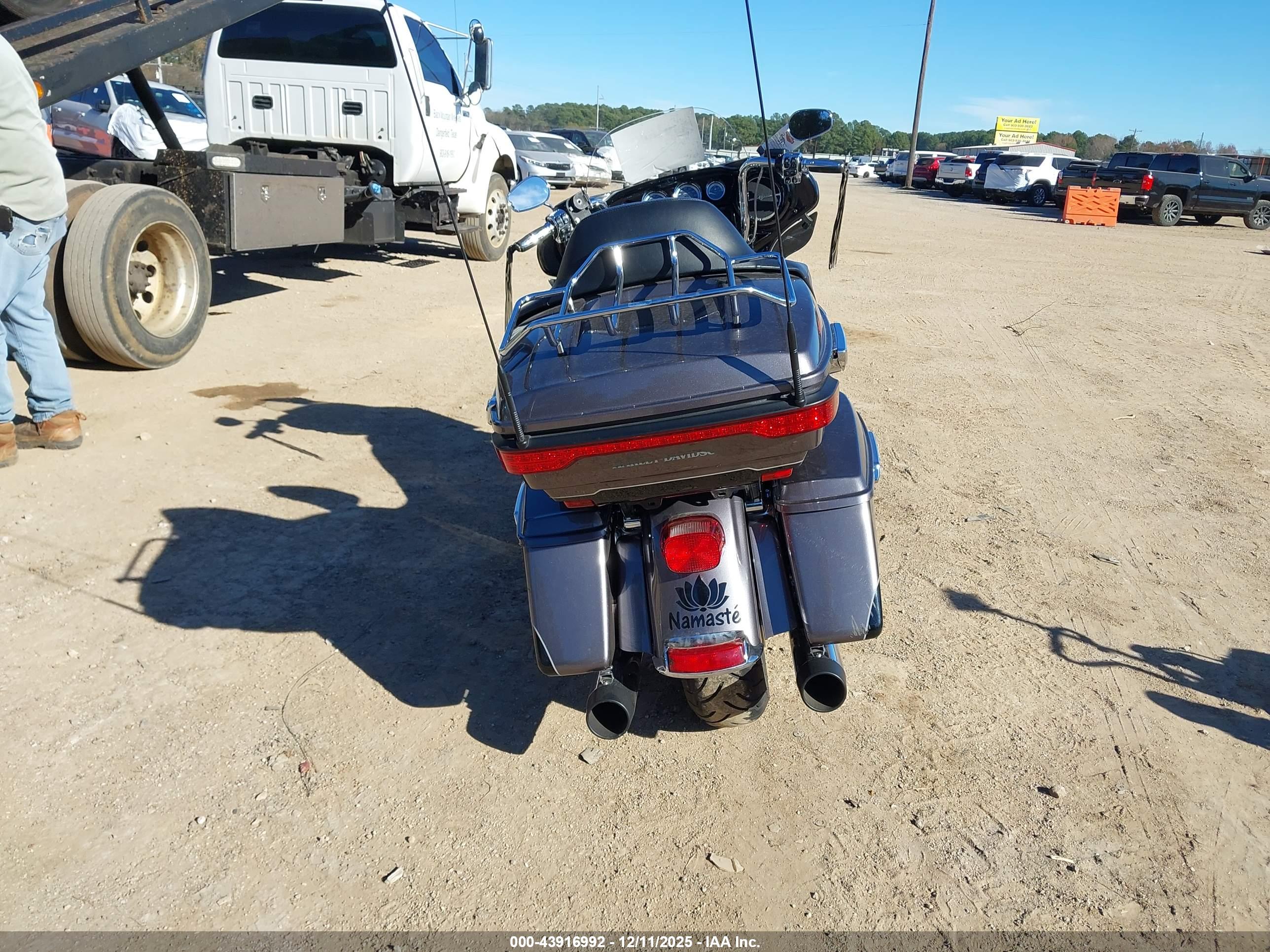 HARLEY-DAVIDSON FLHTK image 6