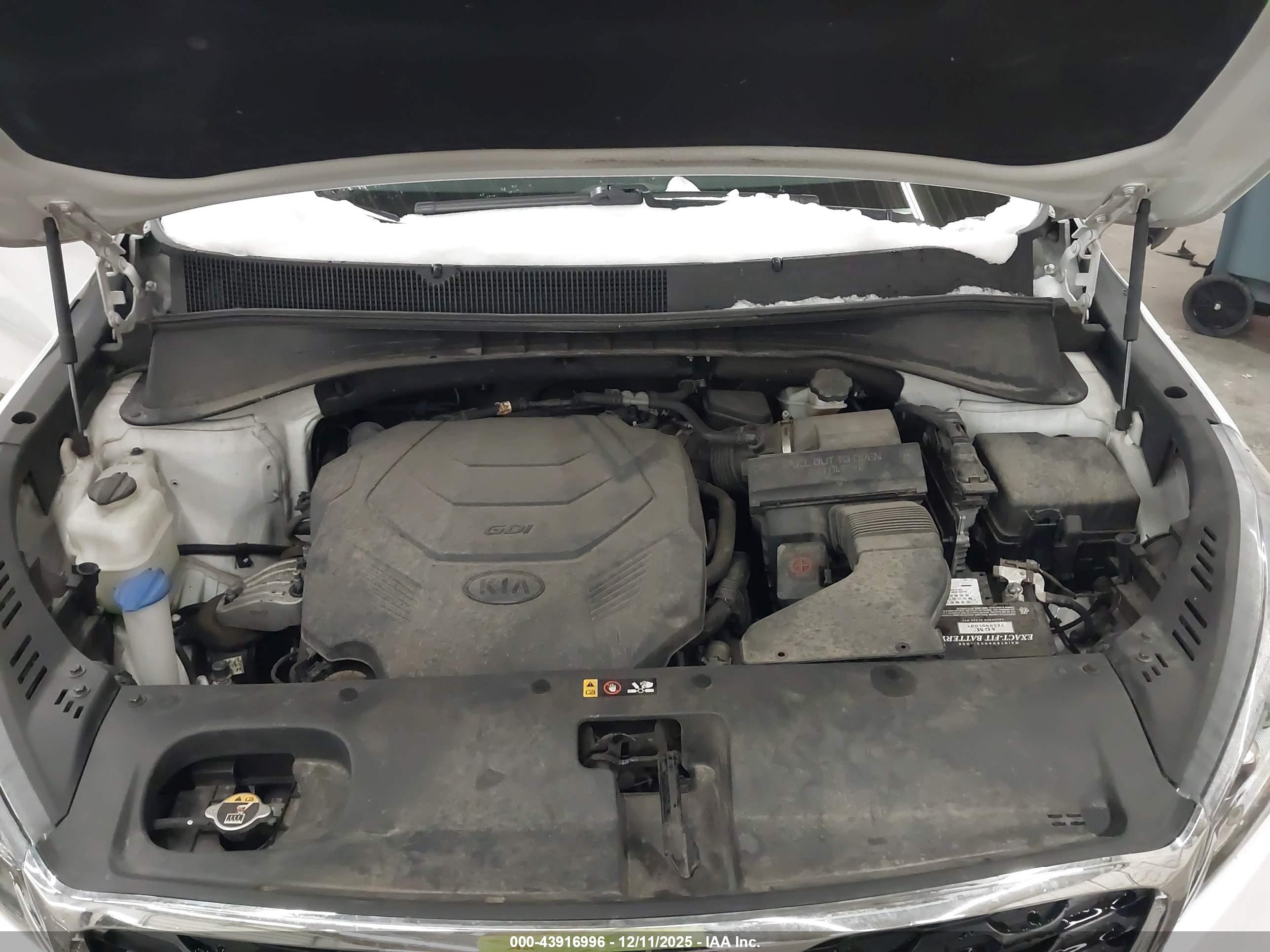 KIA SORENTO image 10