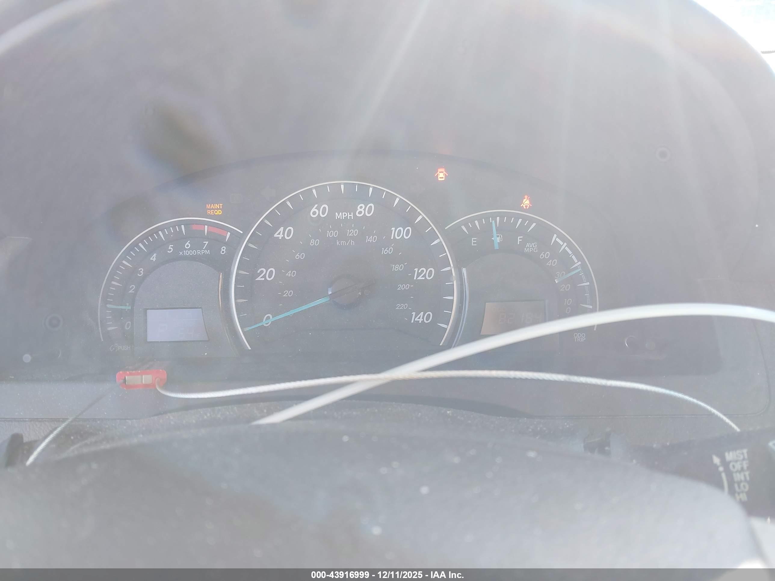 TOYOTA CAMRY image 7