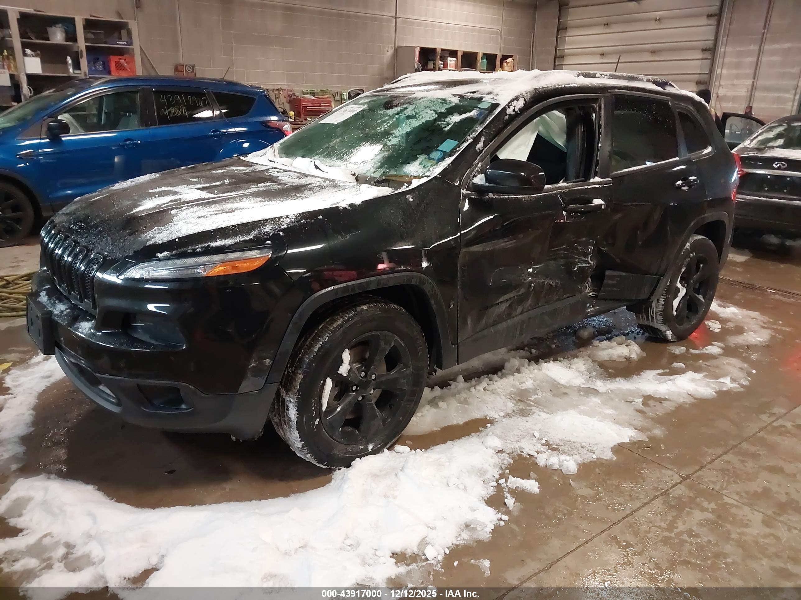 JEEP CHEROKEE image 2
