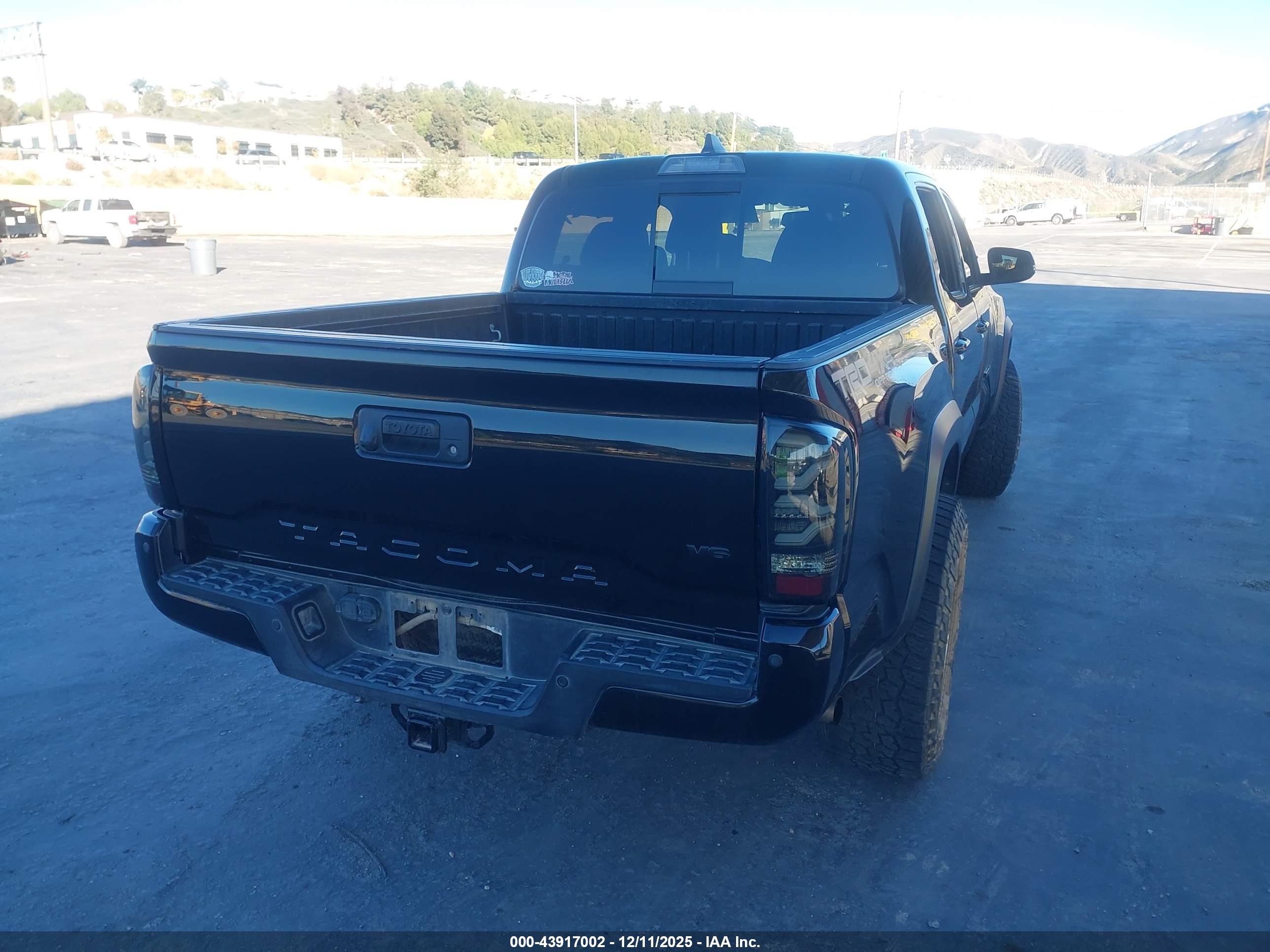 TOYOTA TACOMA image 4