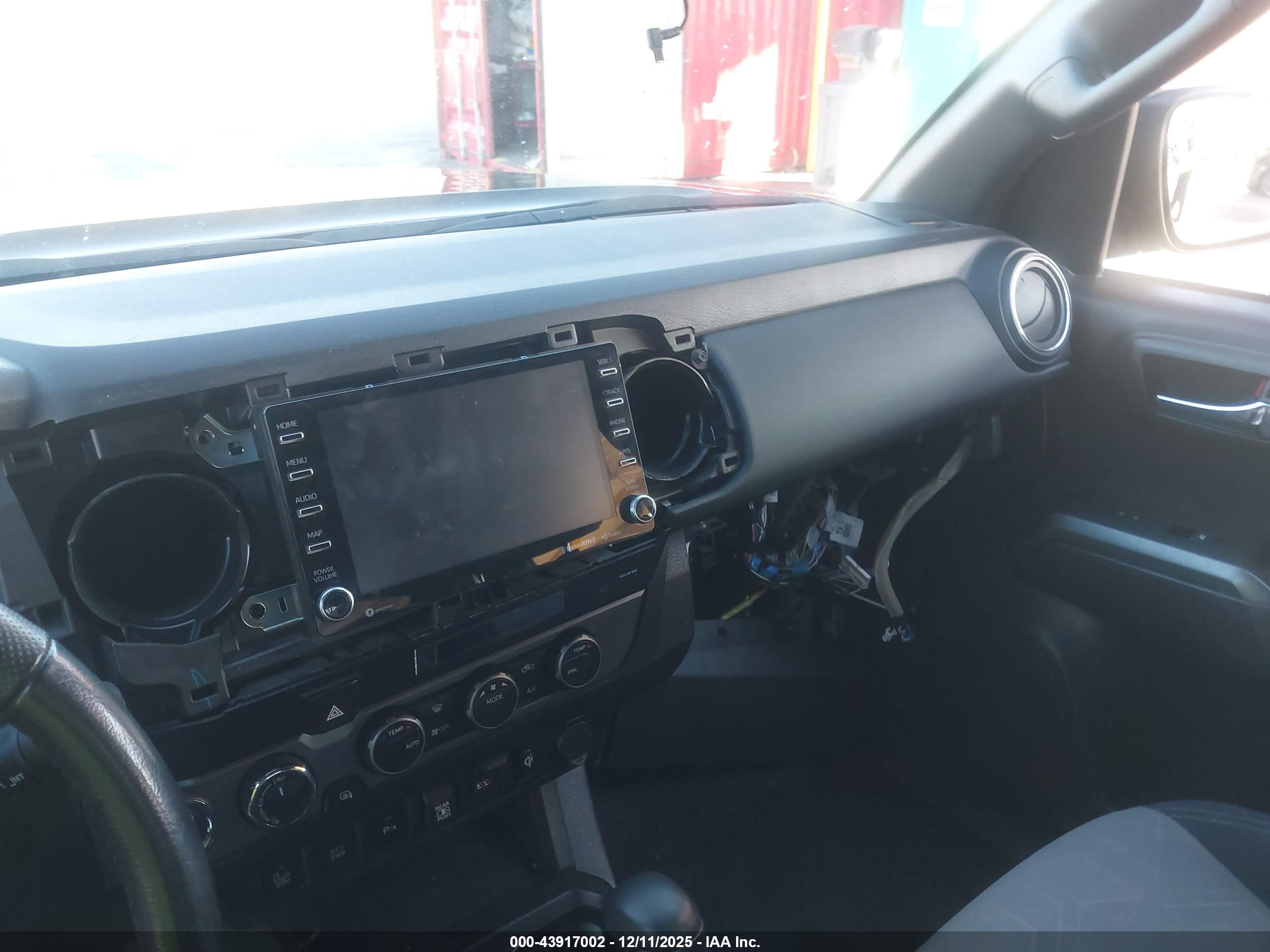 TOYOTA TACOMA image 6