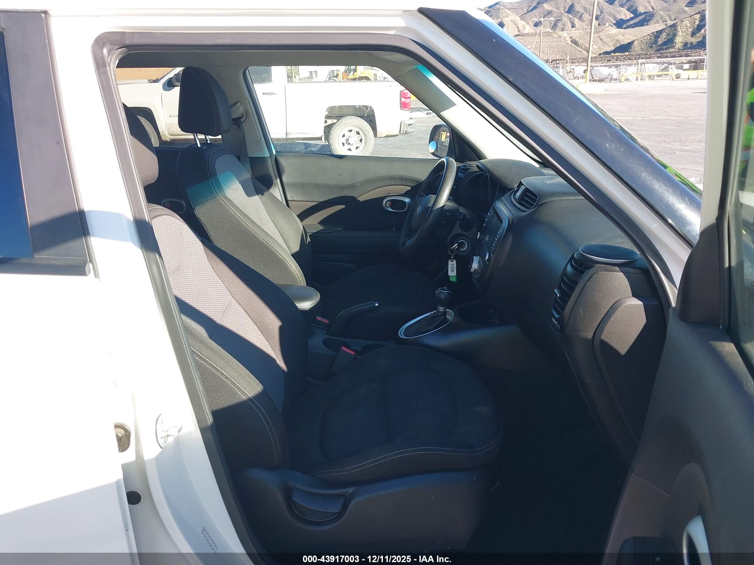 KIA SOUL image 5