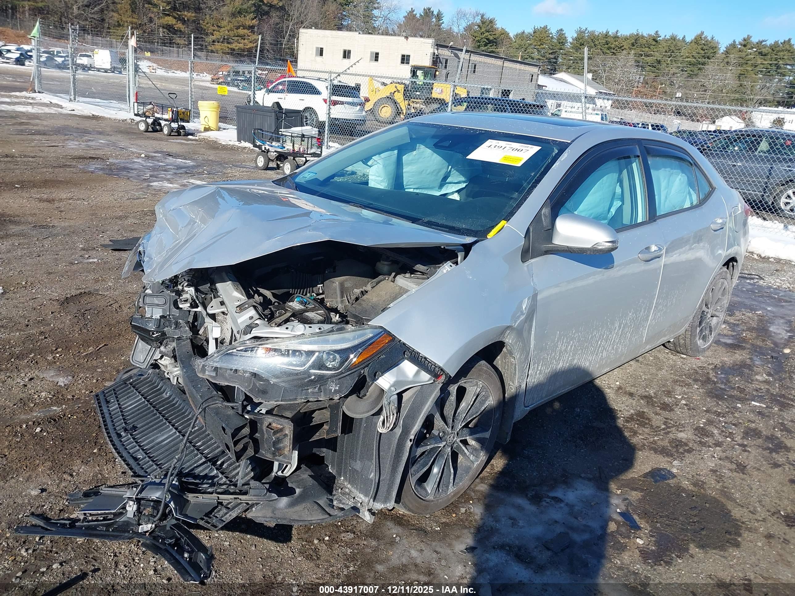 TOYOTA COROLLA image 2