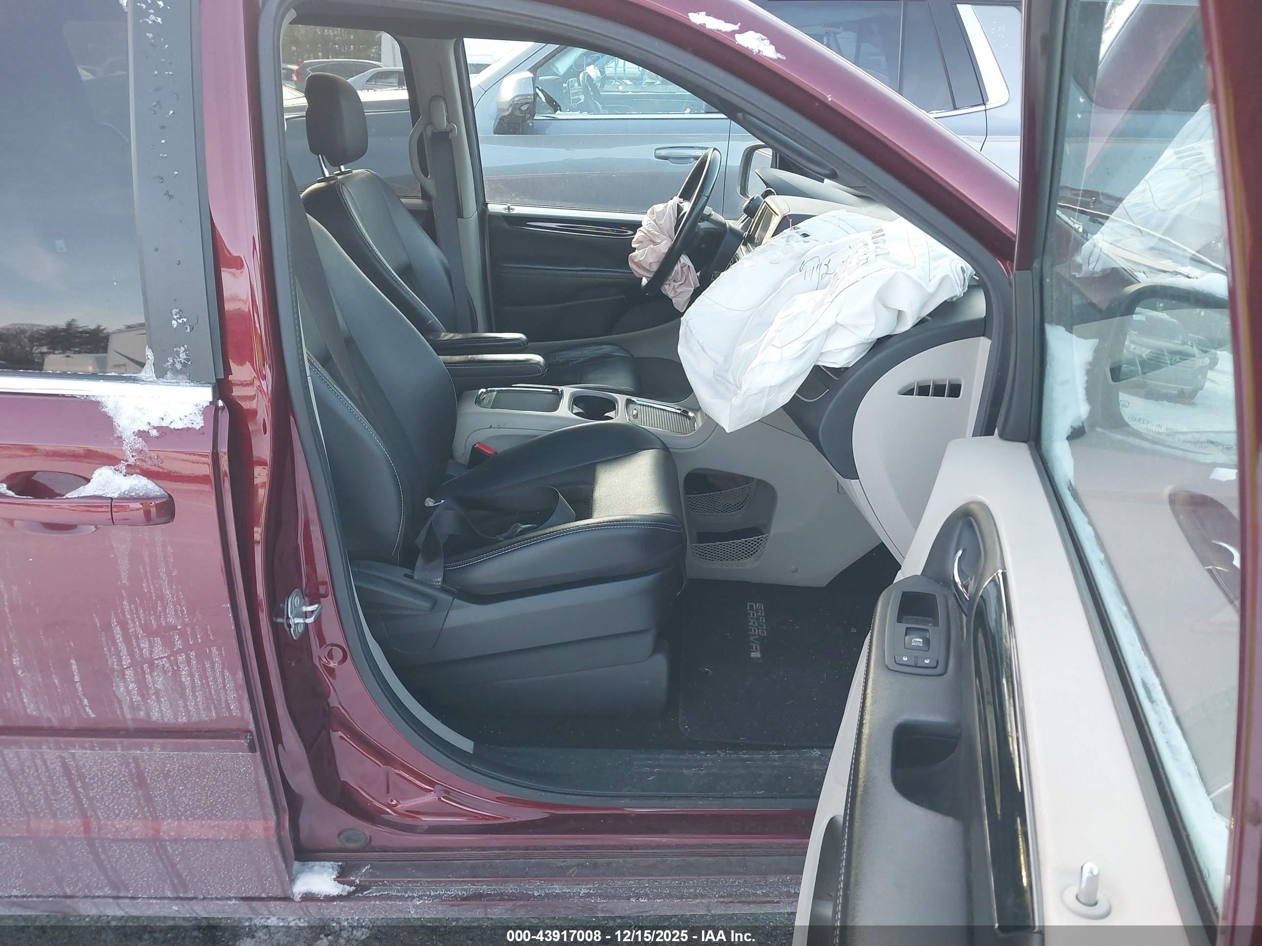 DODGE GRAND image 5