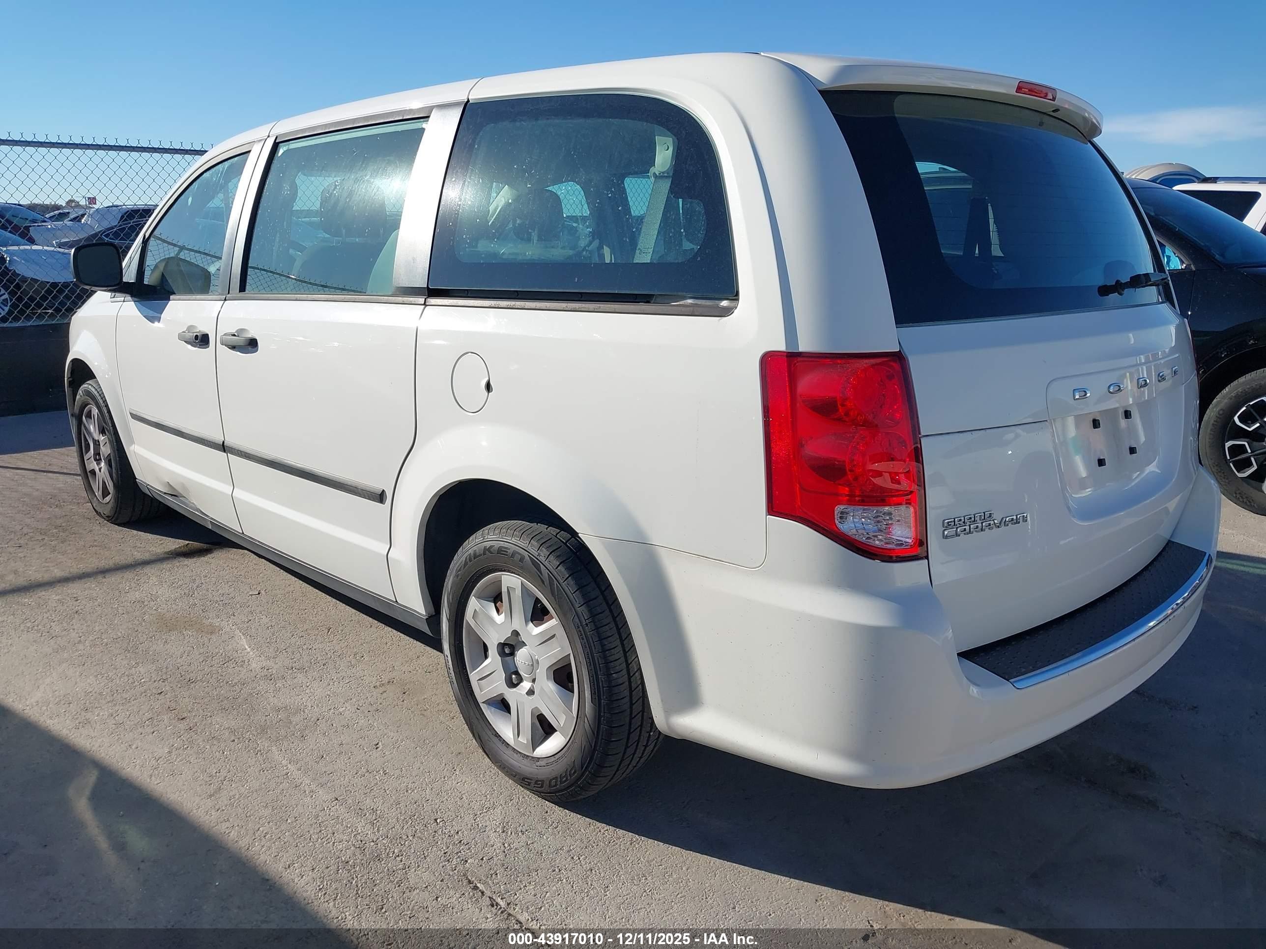 DODGE GRAND image 3