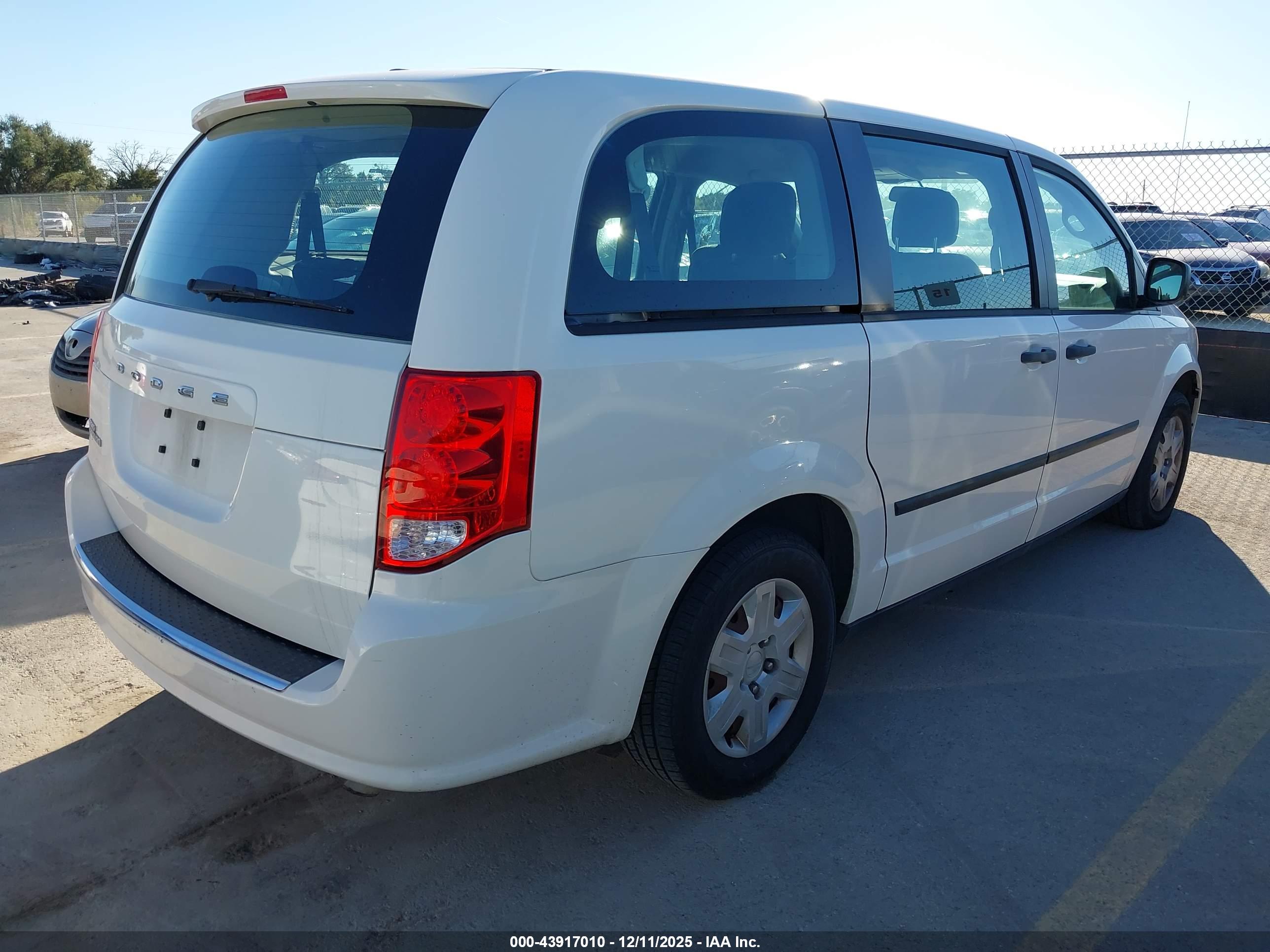 DODGE GRAND image 4