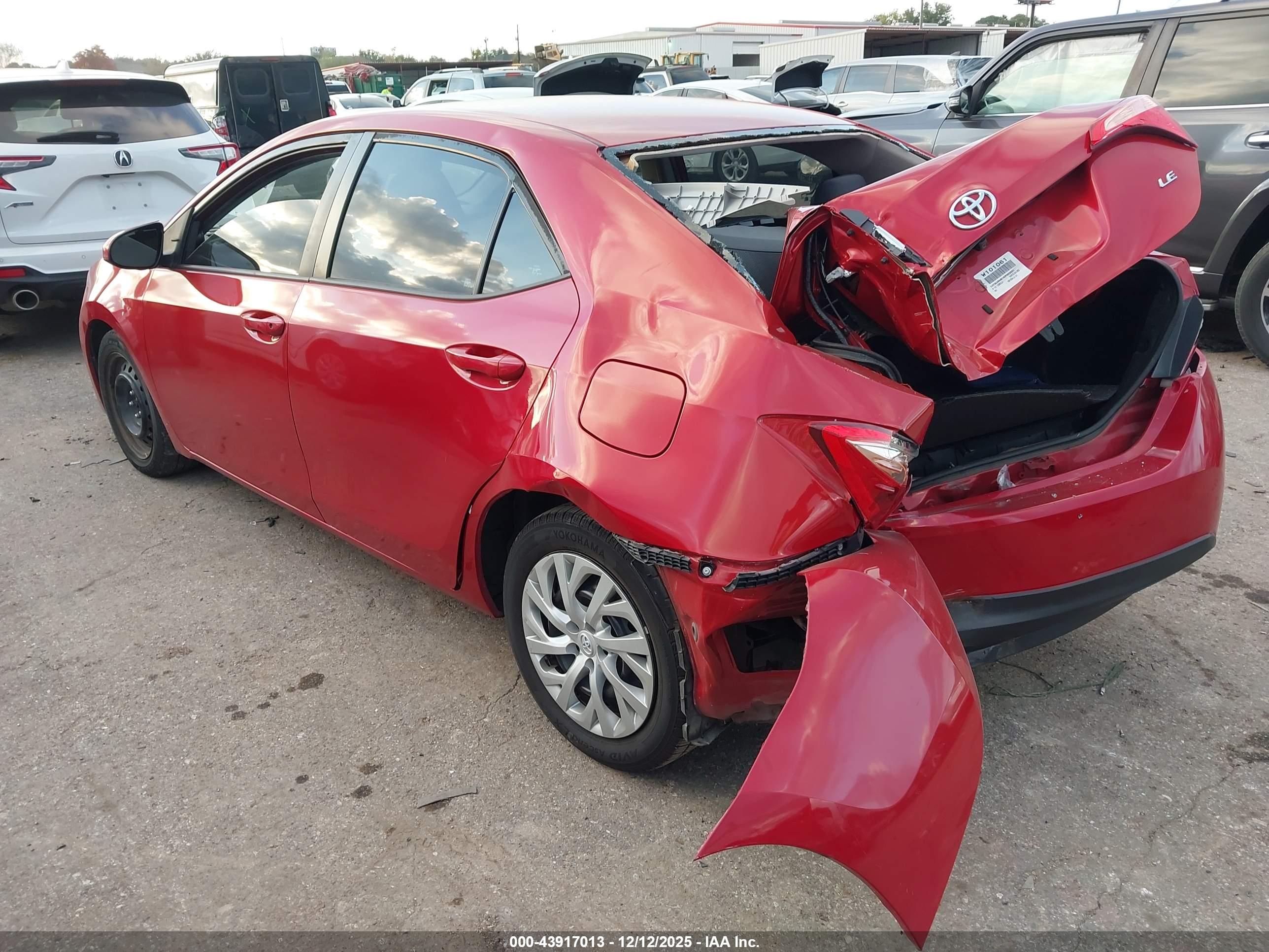 TOYOTA COROLLA image 3