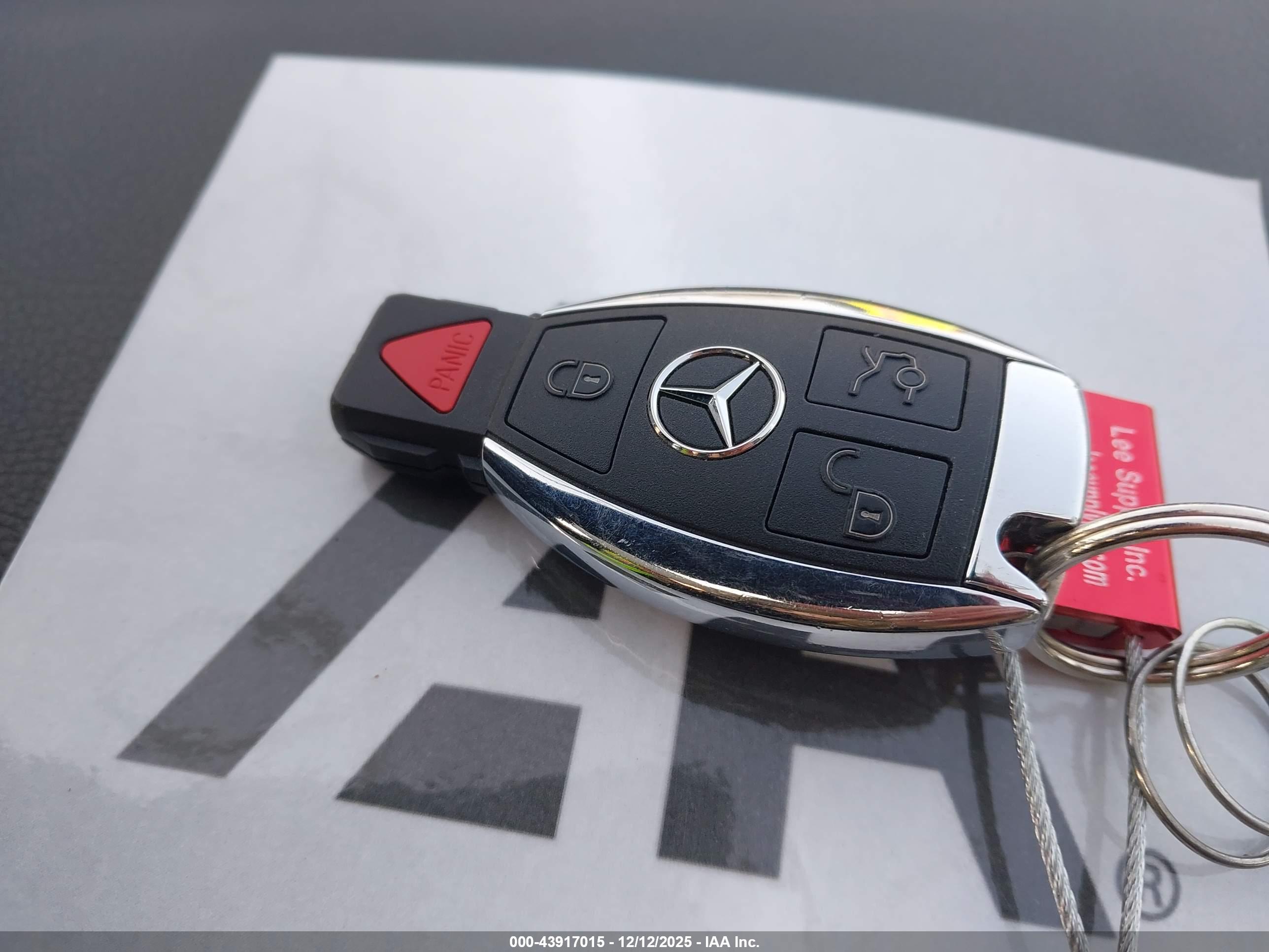 MERCEDES-BENZ GLC image 11