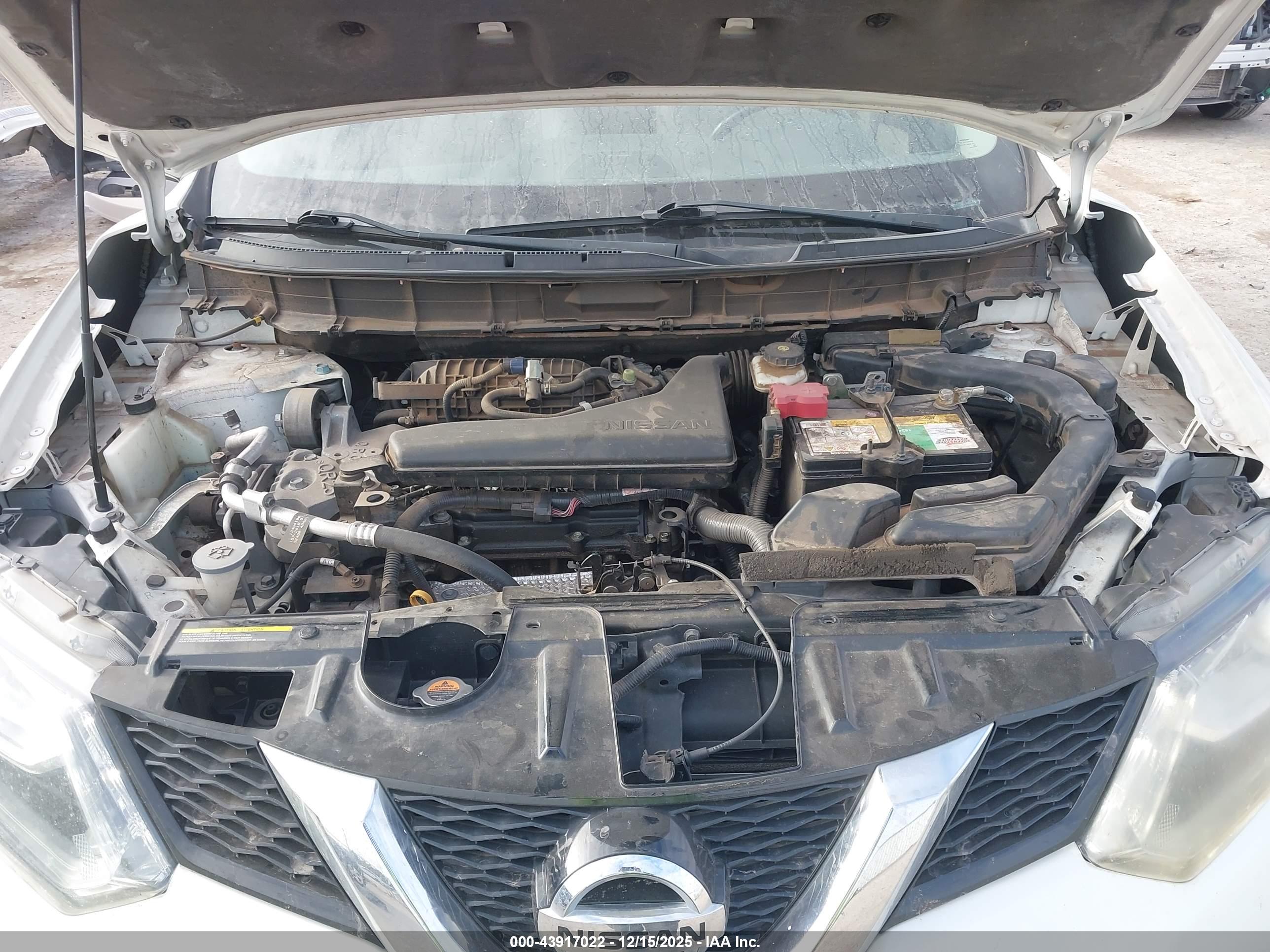 NISSAN ROGUE image 10