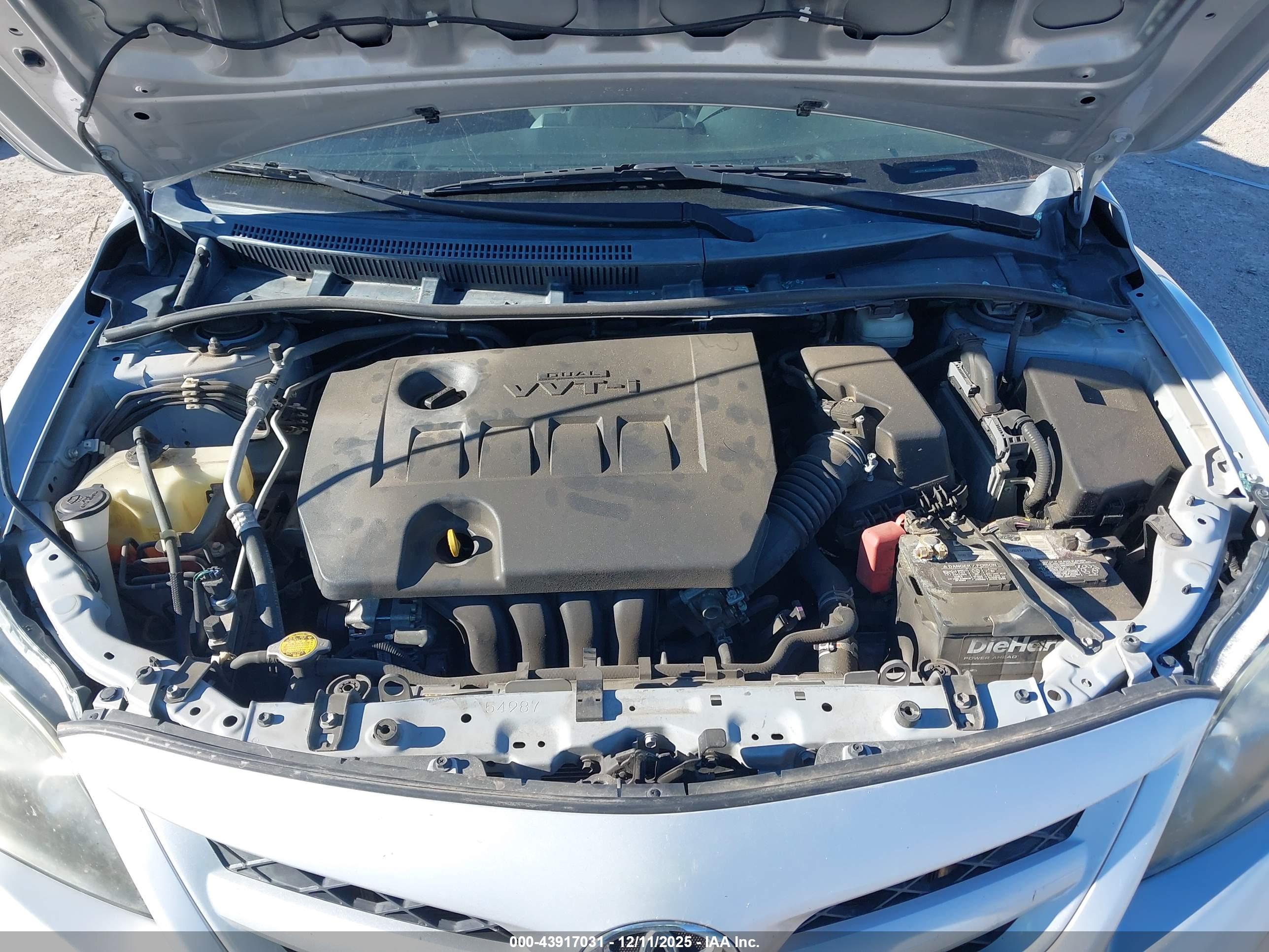 TOYOTA COROLLA image 10