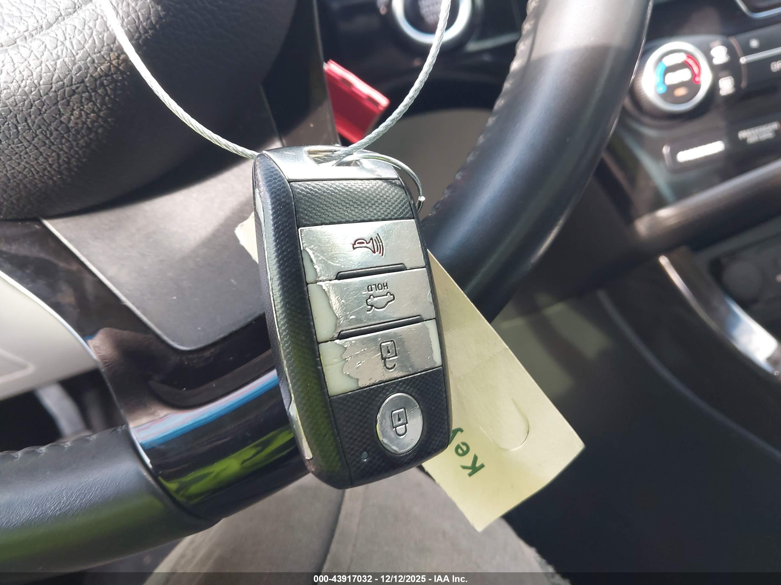 KIA OPTIMA image 11