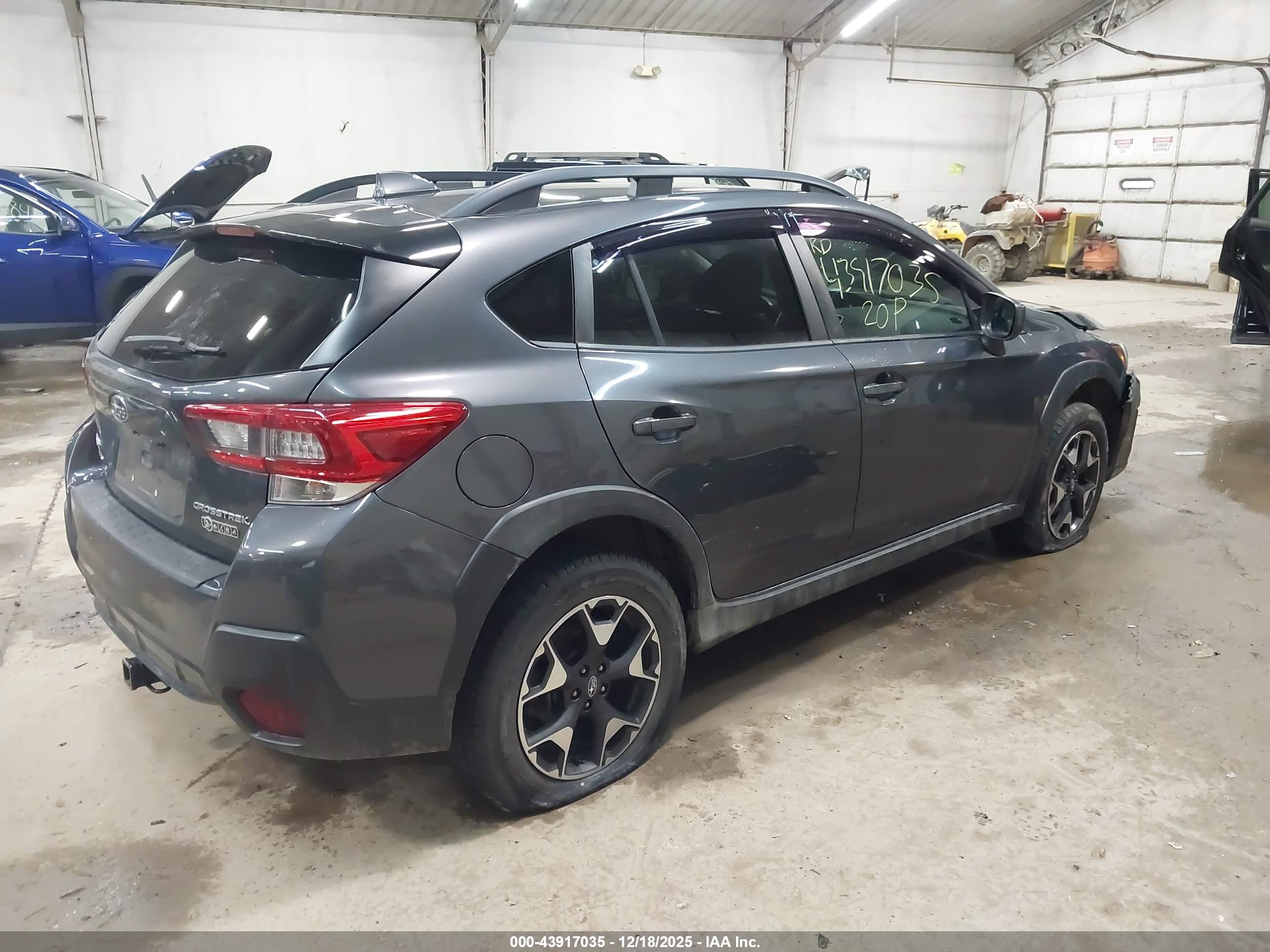 SUBARU CROSSTREK image 4