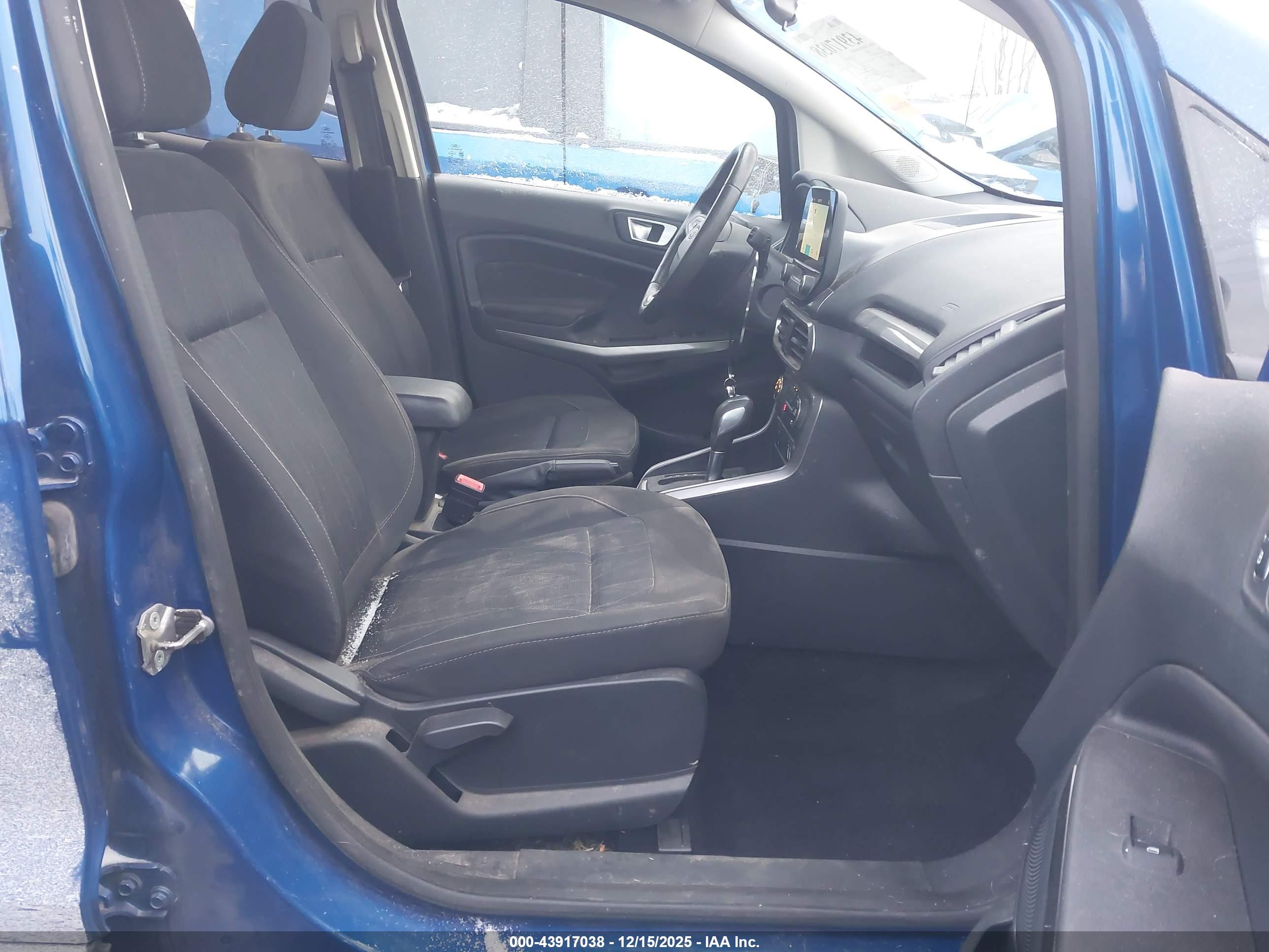 FORD ECOSPORT image 5