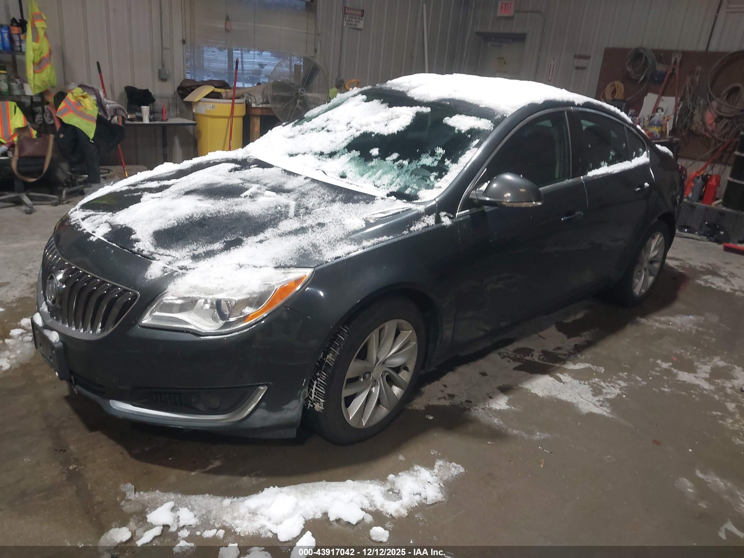BUICK REGAL image 2