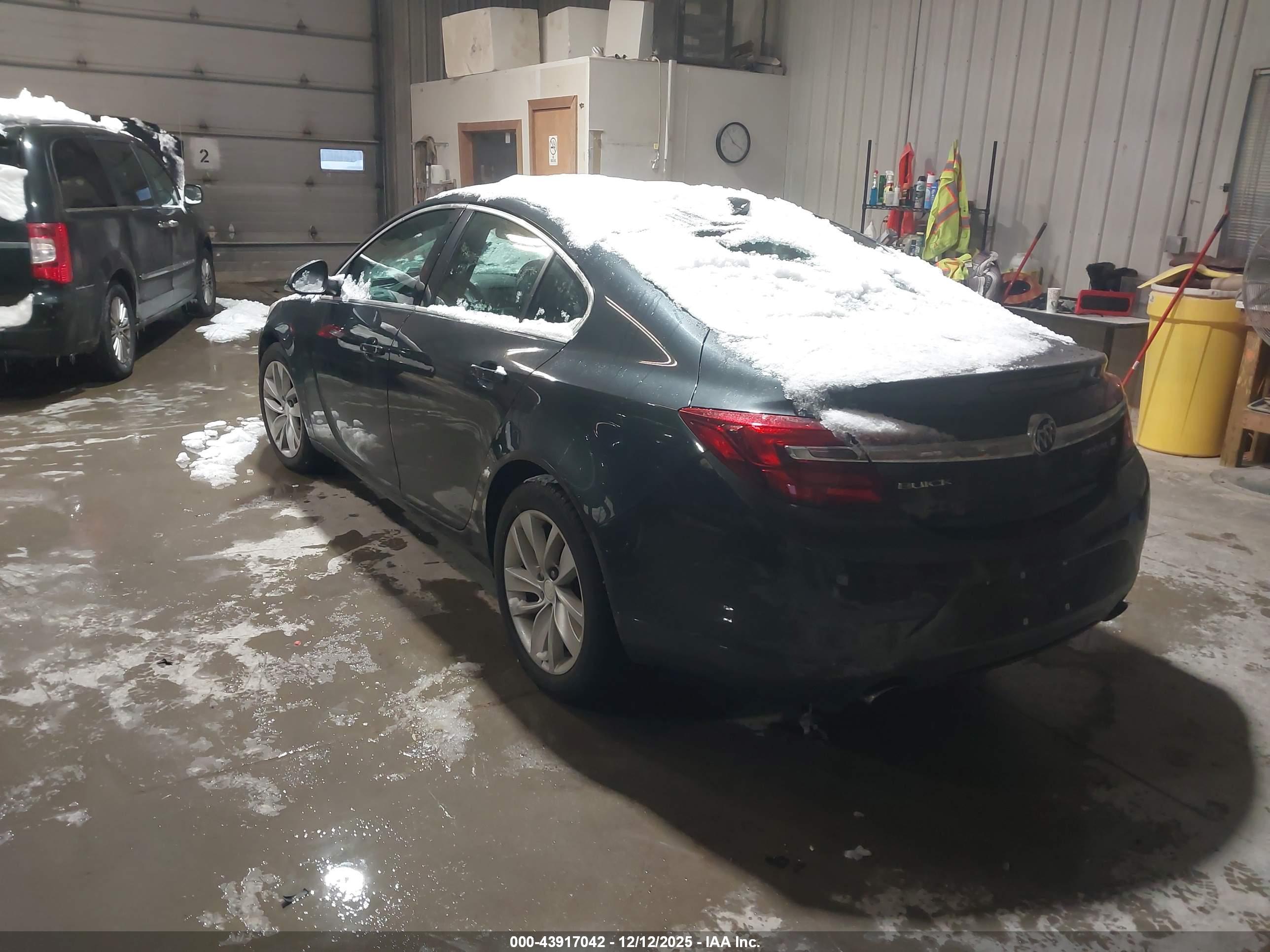 BUICK REGAL image 3