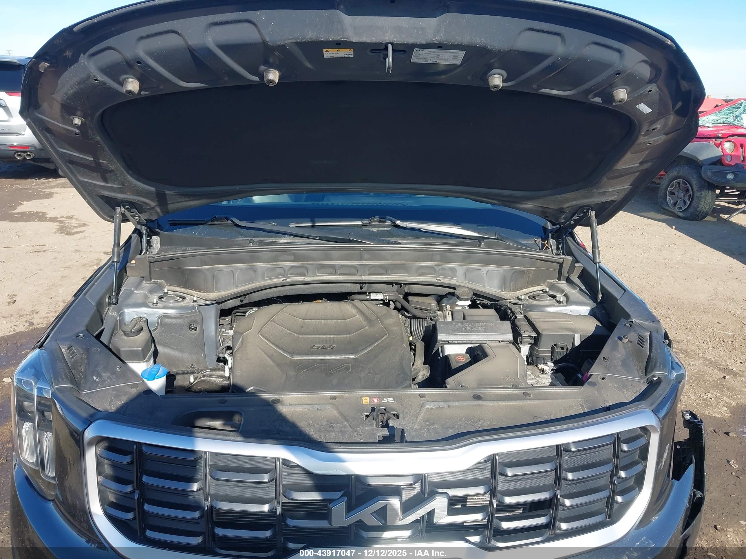 KIA TELLURIDE image 10