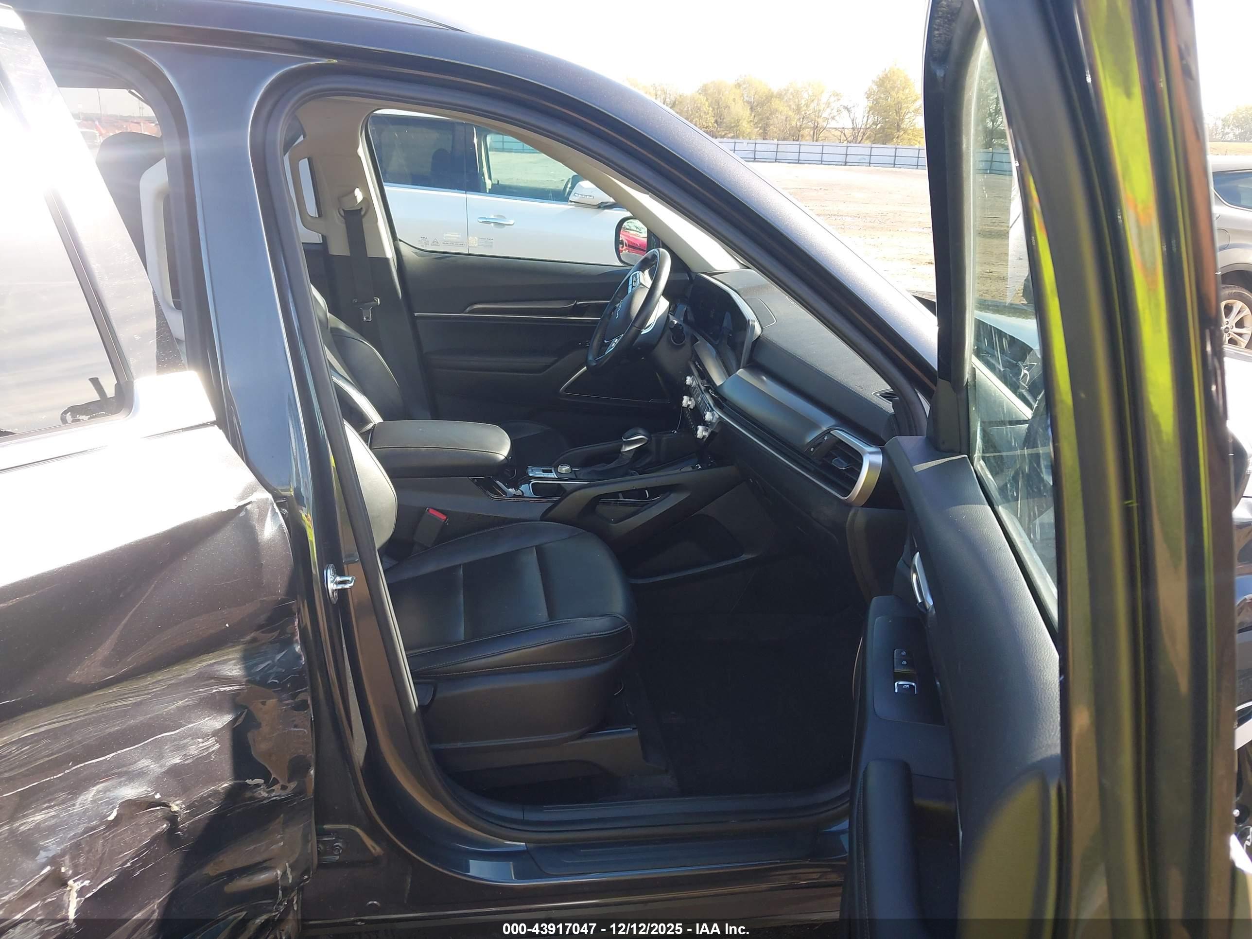 KIA TELLURIDE image 5