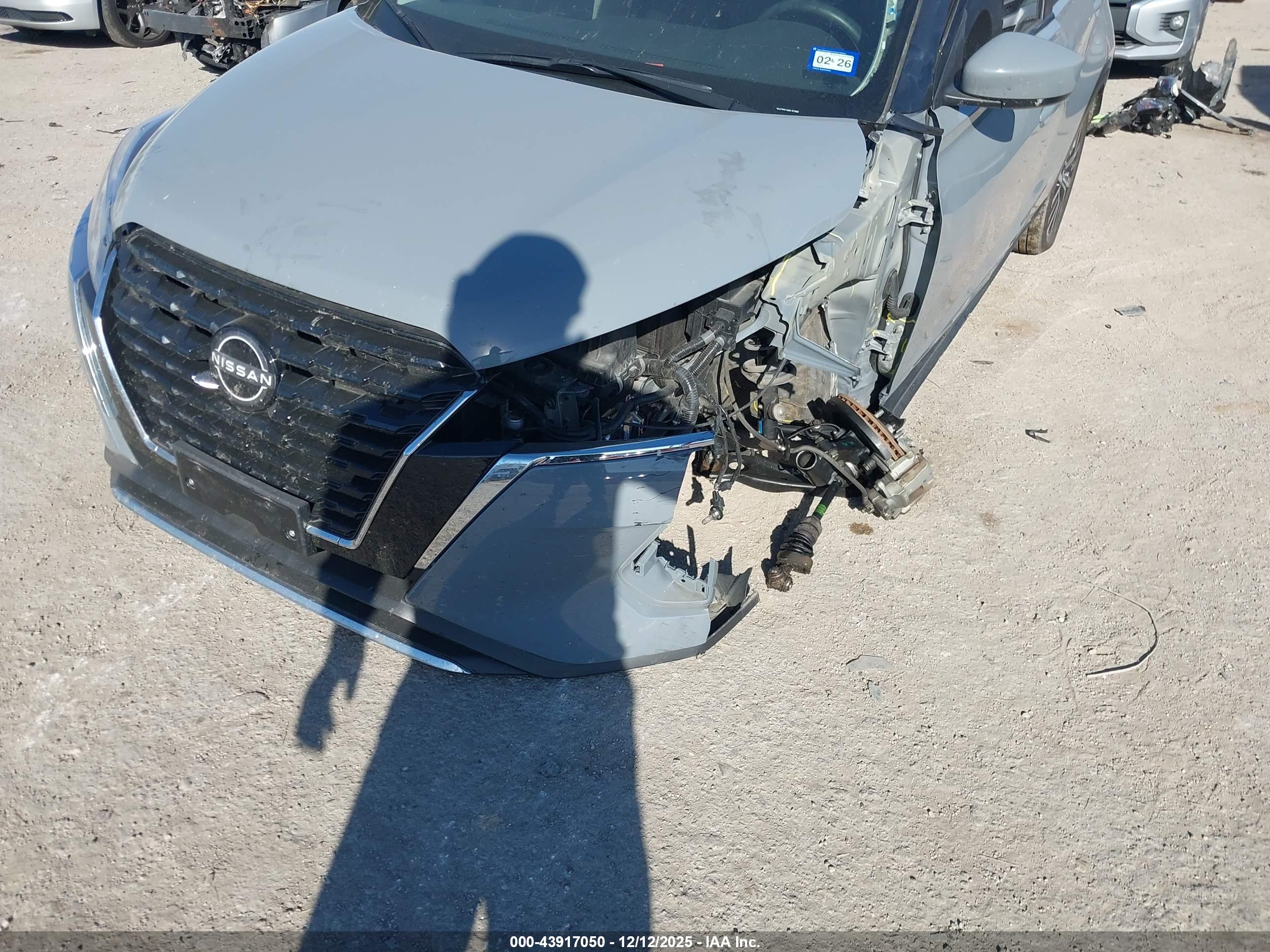 NISSAN KICKS image 6