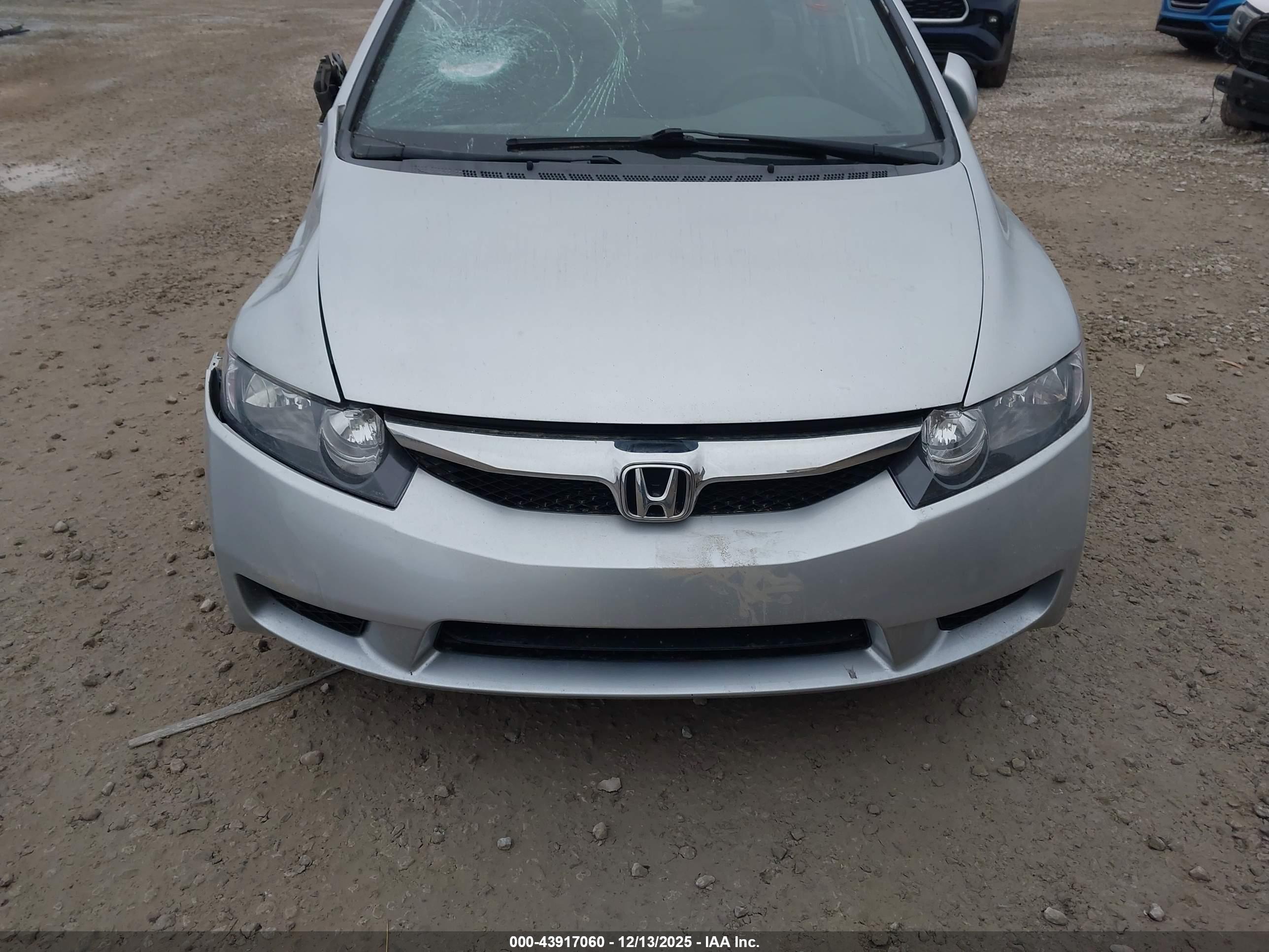 HONDA CIVIC image 6