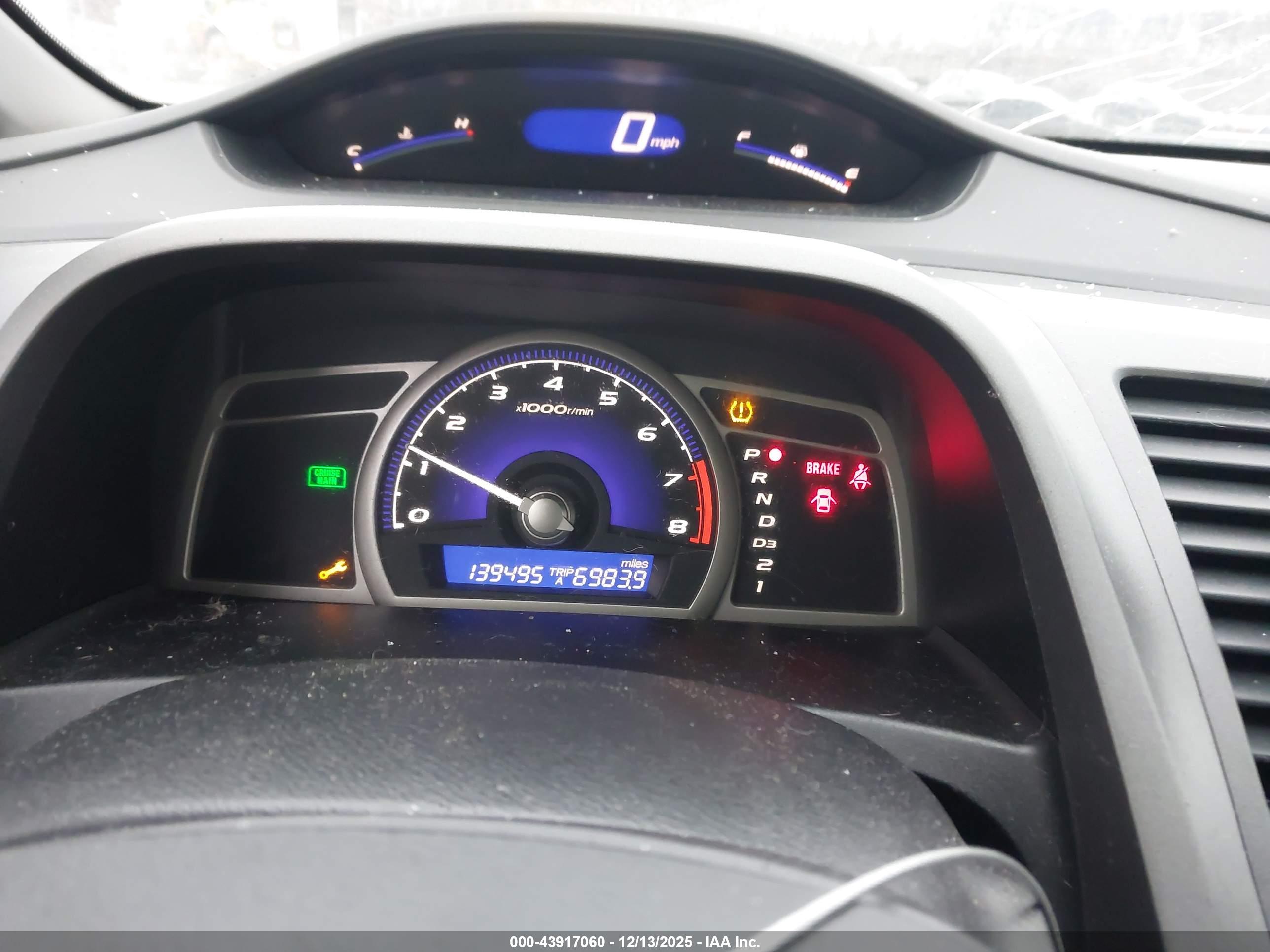 HONDA CIVIC image 7