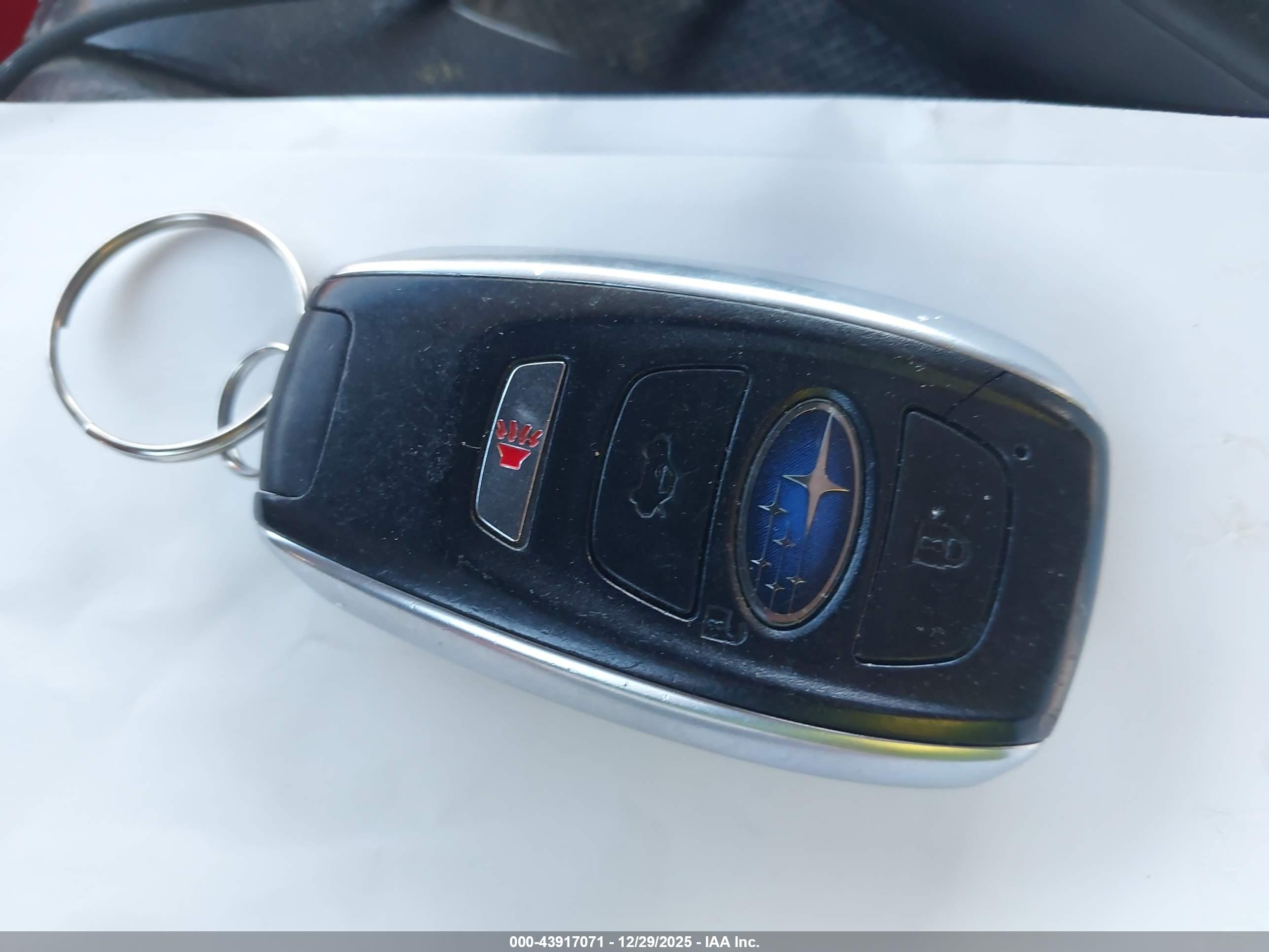 SUBARU OUTBACK image 11