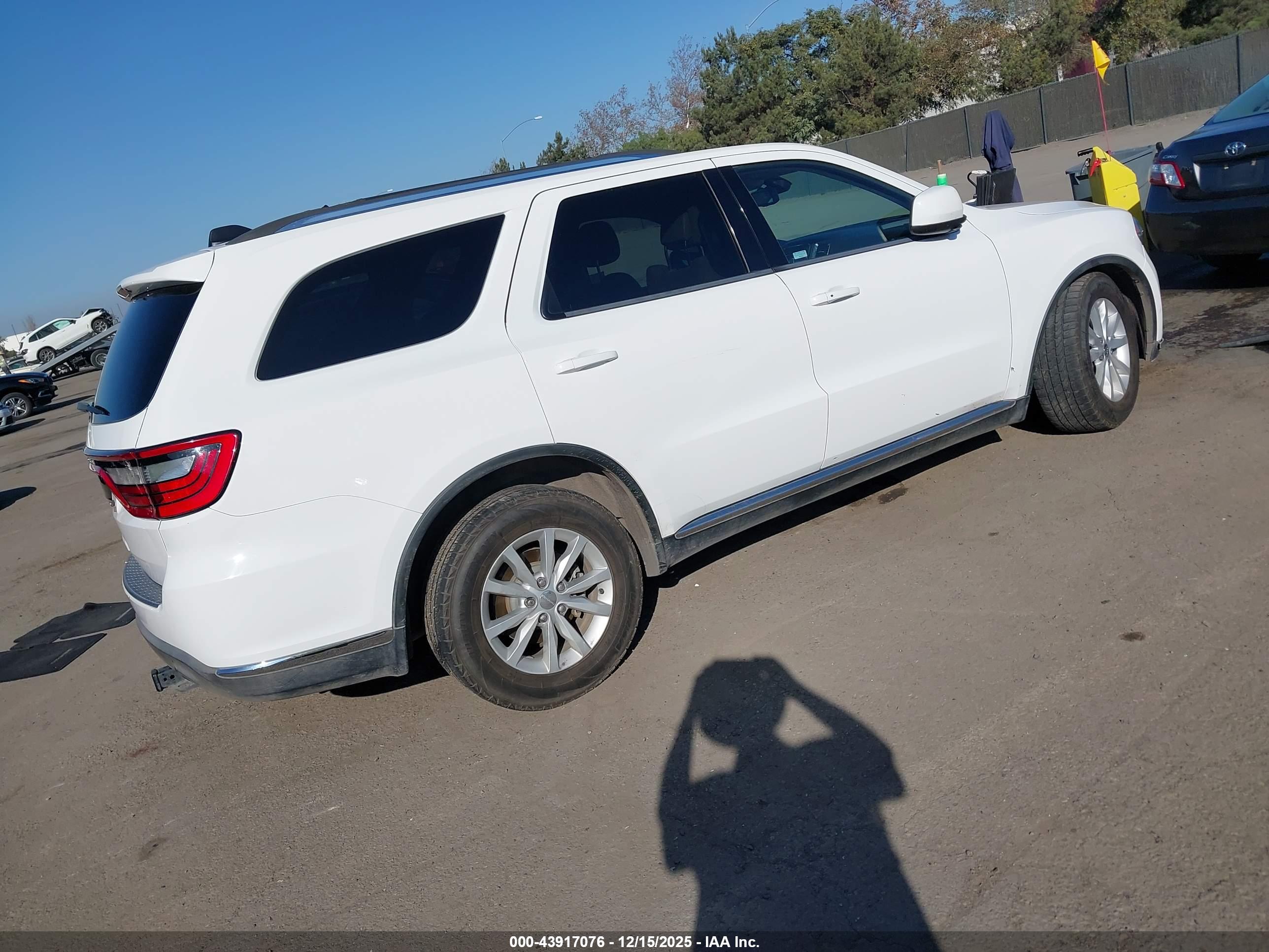 DODGE DURANGO image 4