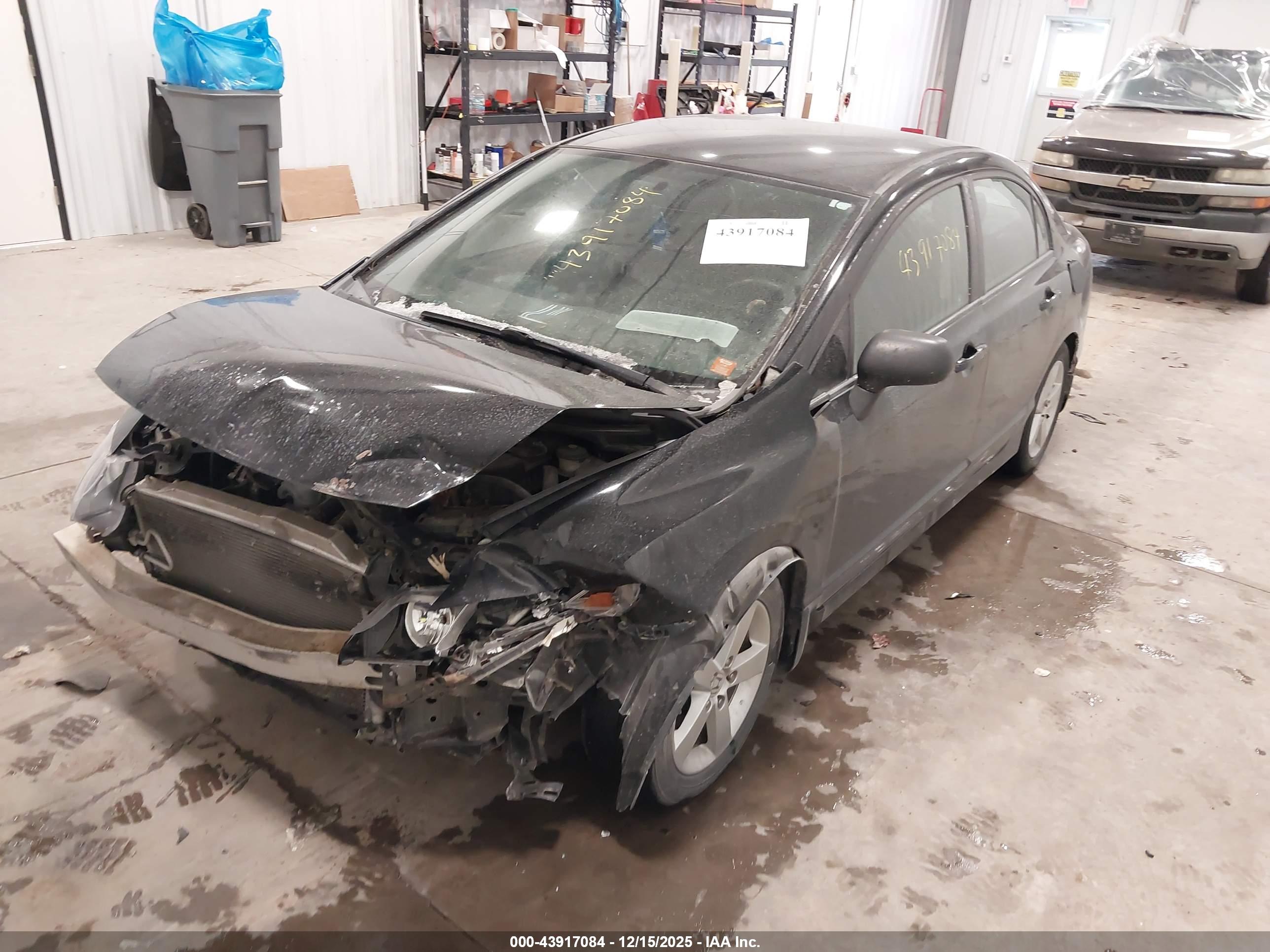 HONDA CIVIC image 2