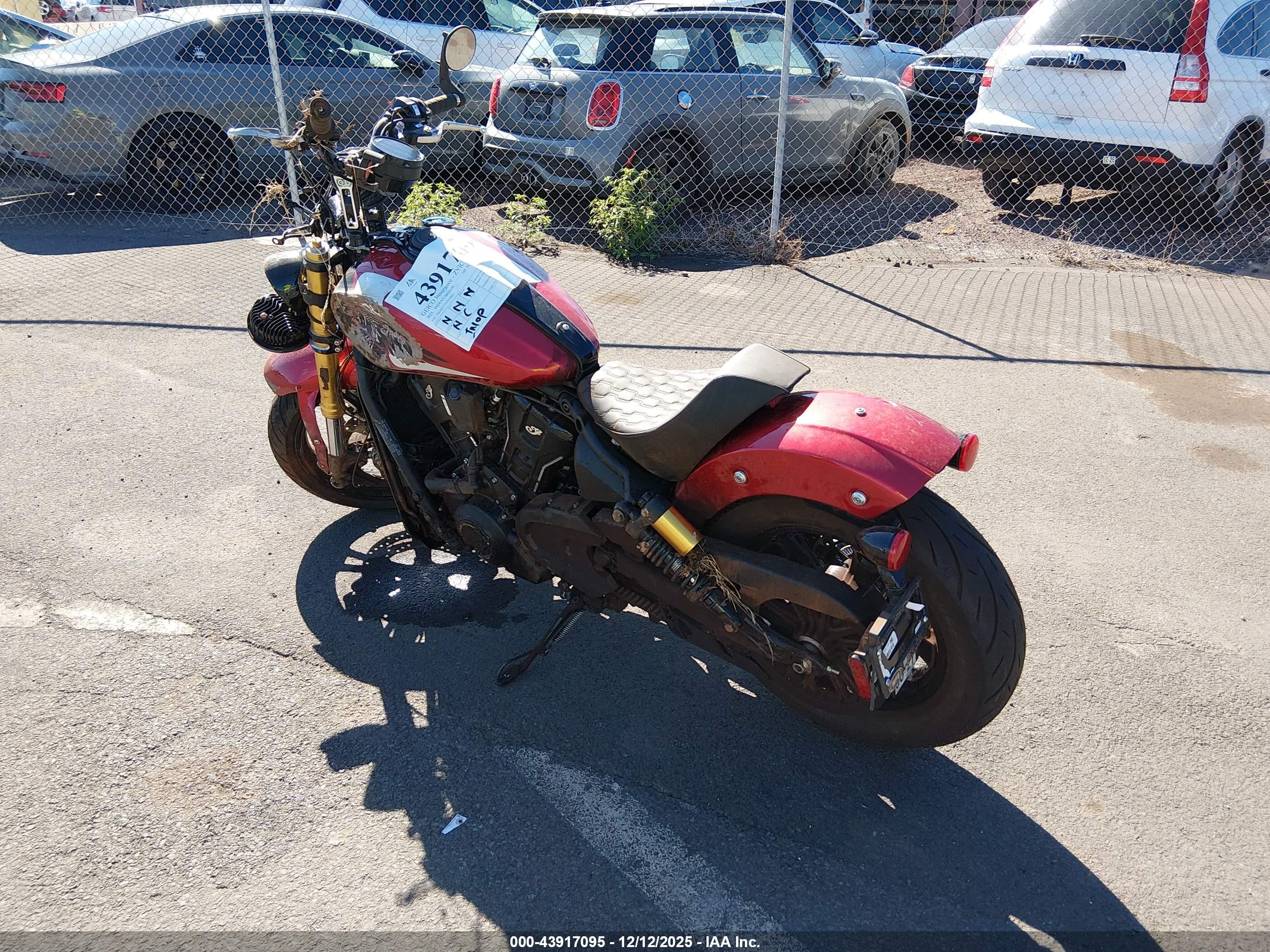 INDIAN MOTORCYCLE image 3