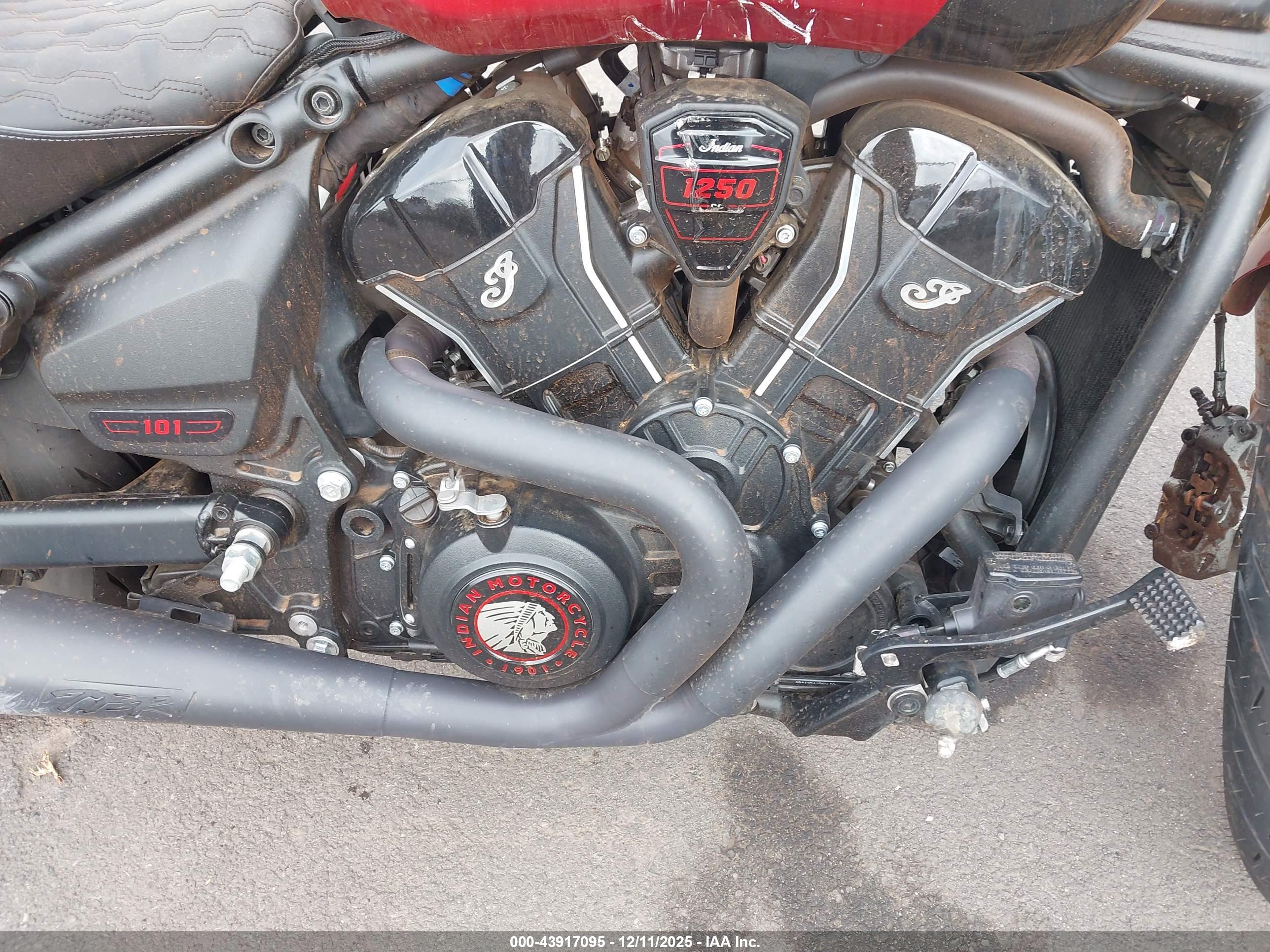 INDIAN MOTORCYCLE image 8