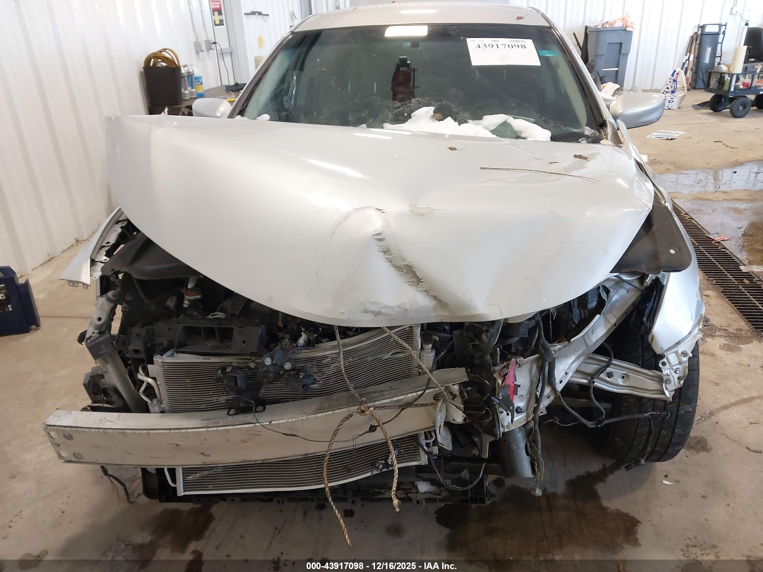NISSAN ALTIMA image 6