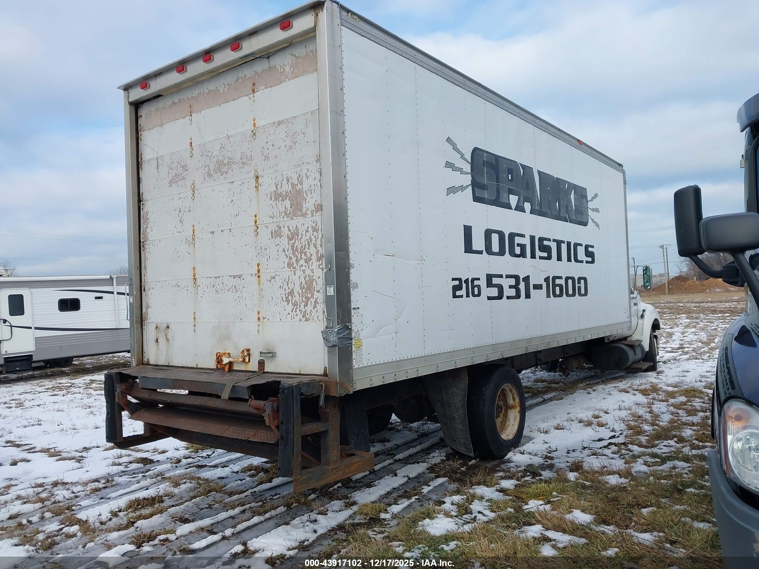 FORD F-650 image 4