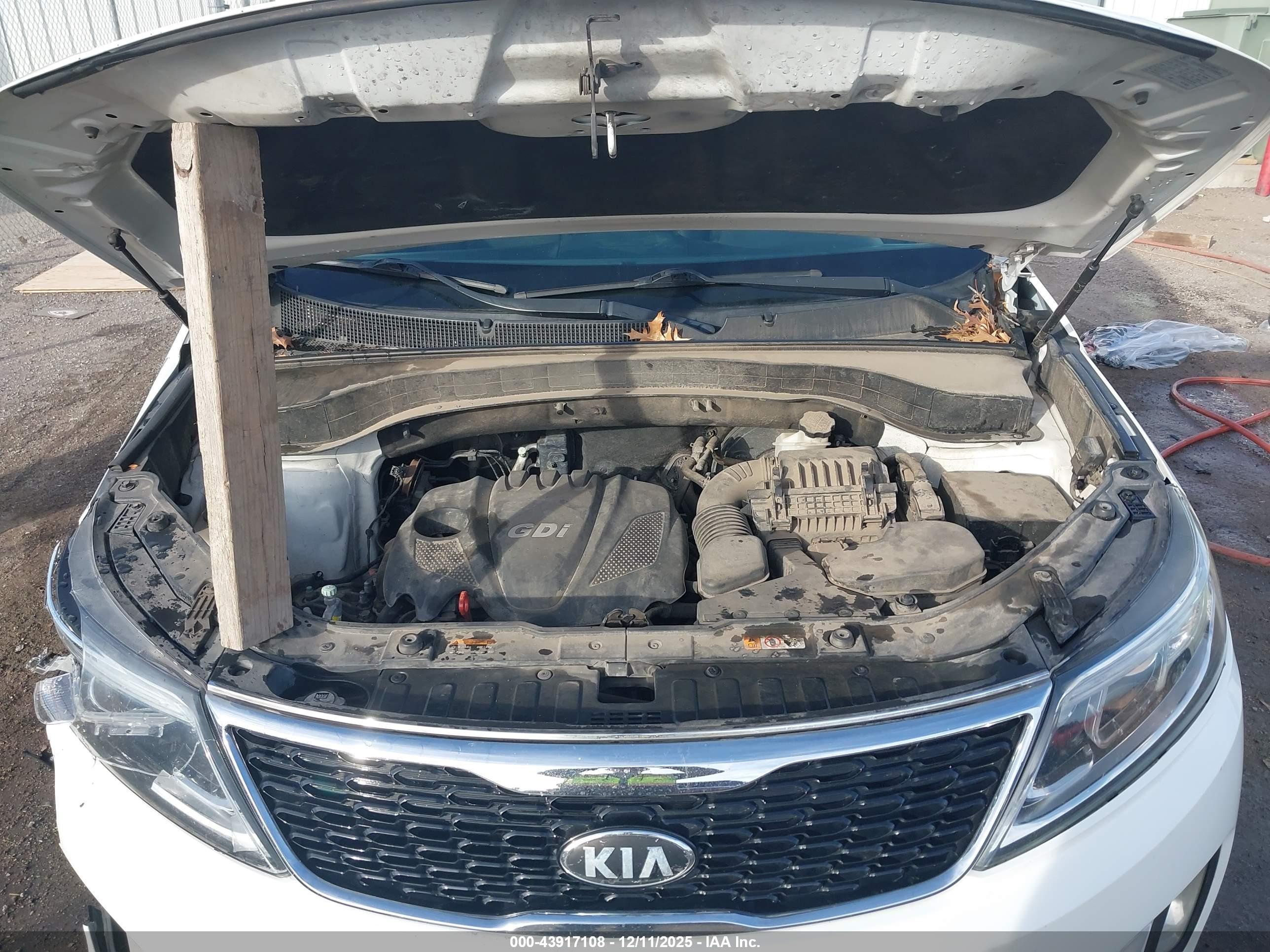 KIA SORENTO image 10