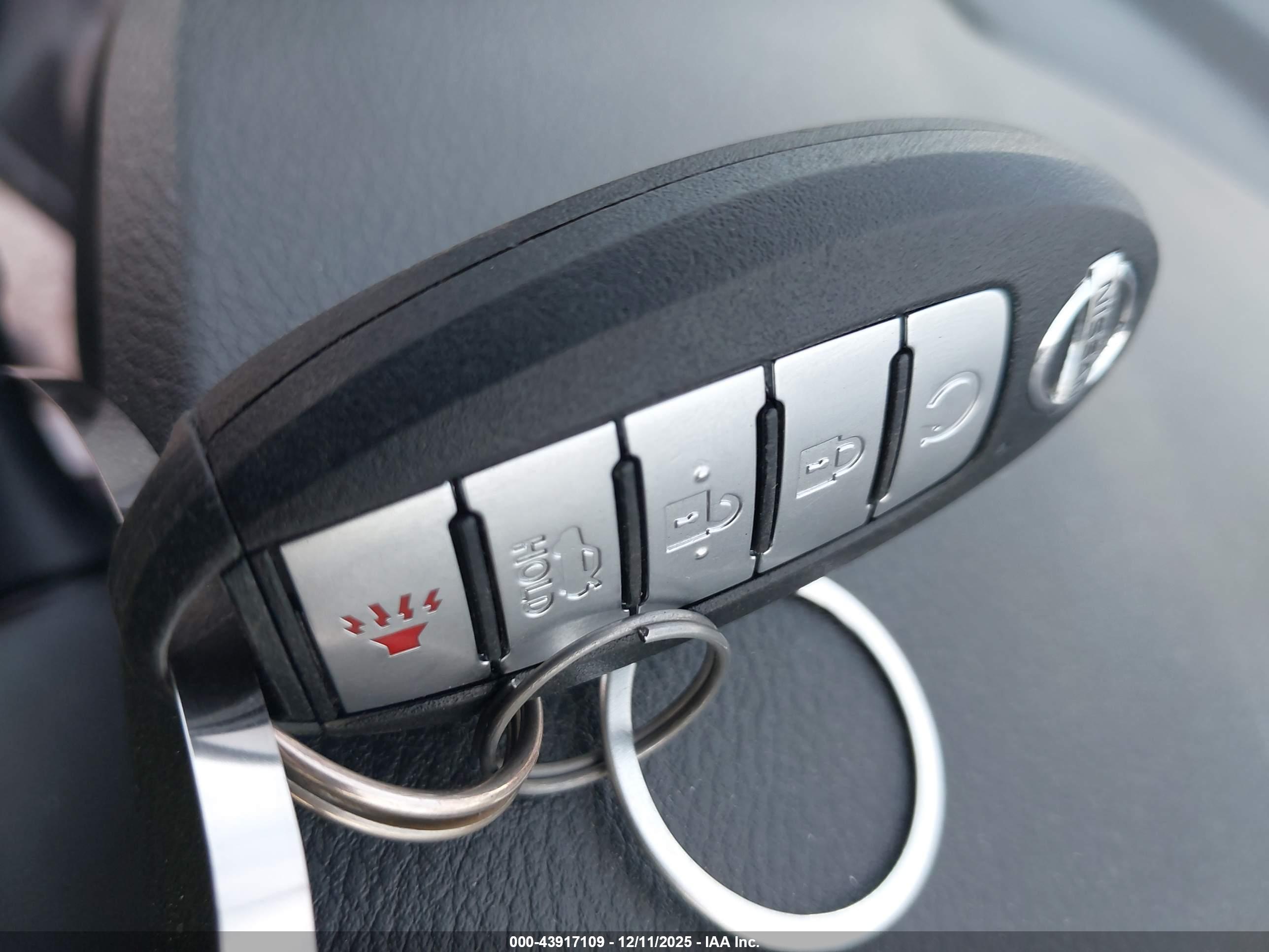 NISSAN SENTRA image 11